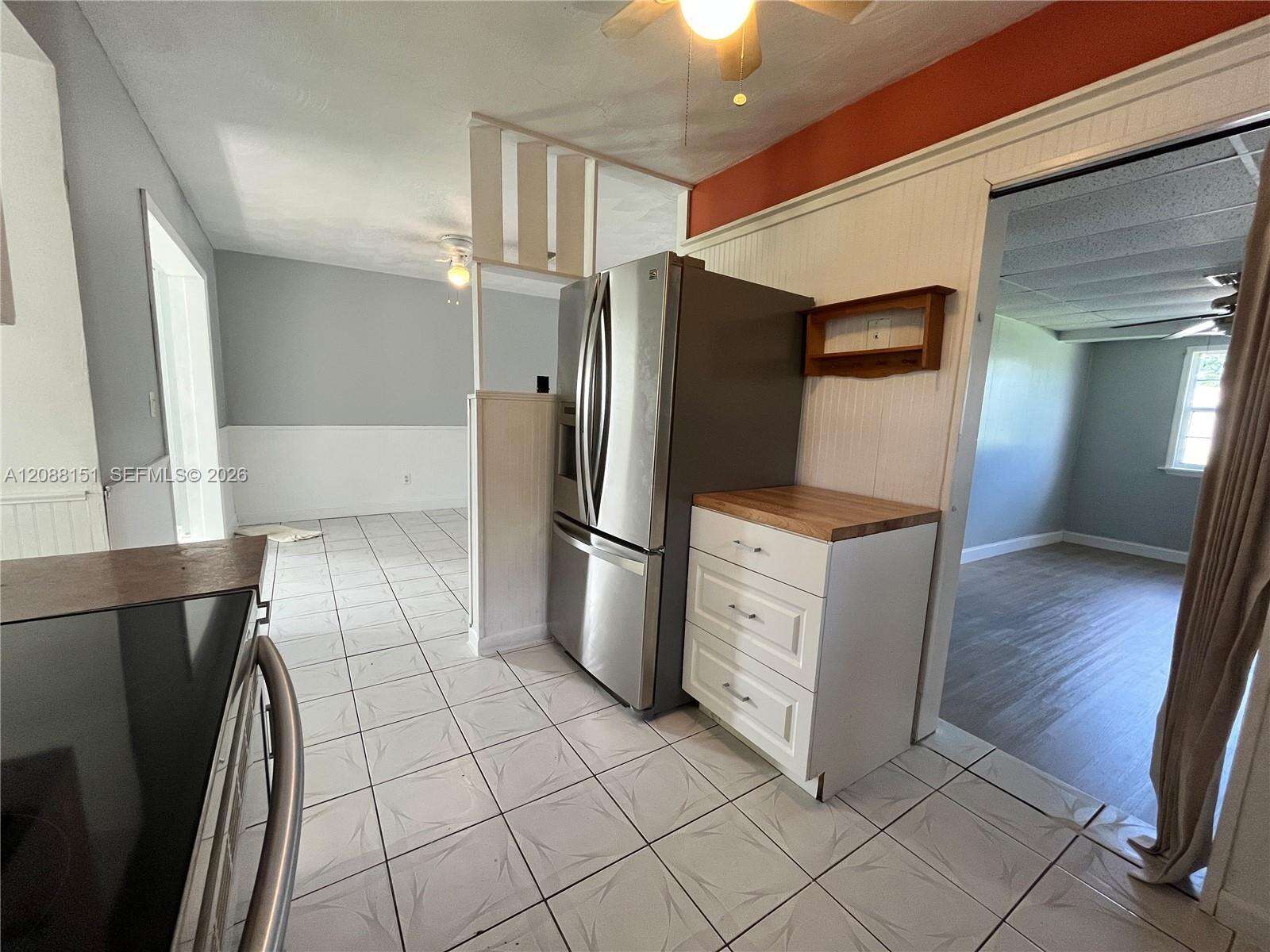 371 67th Ter, Pembroke Pines, FL 33023 - For Sale photo 6