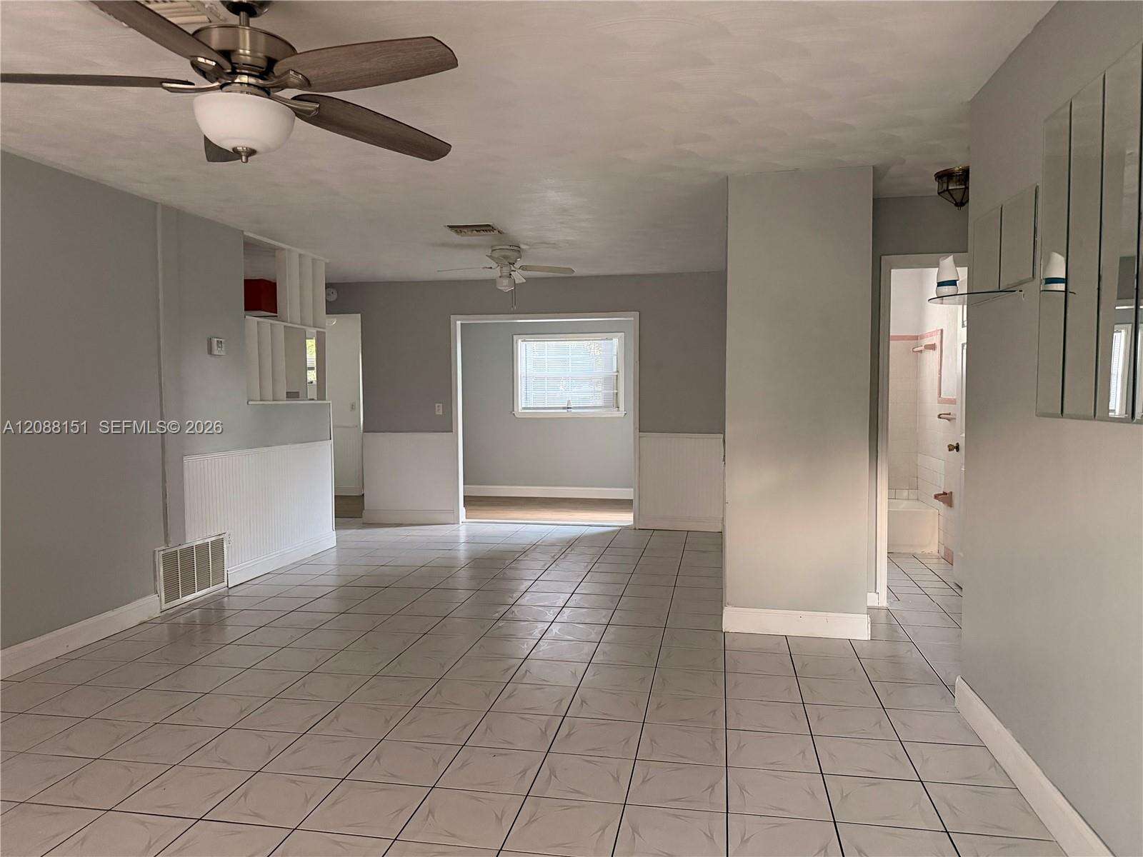 371 67th Ter, Pembroke Pines, FL 33023 - For Sale photo 8