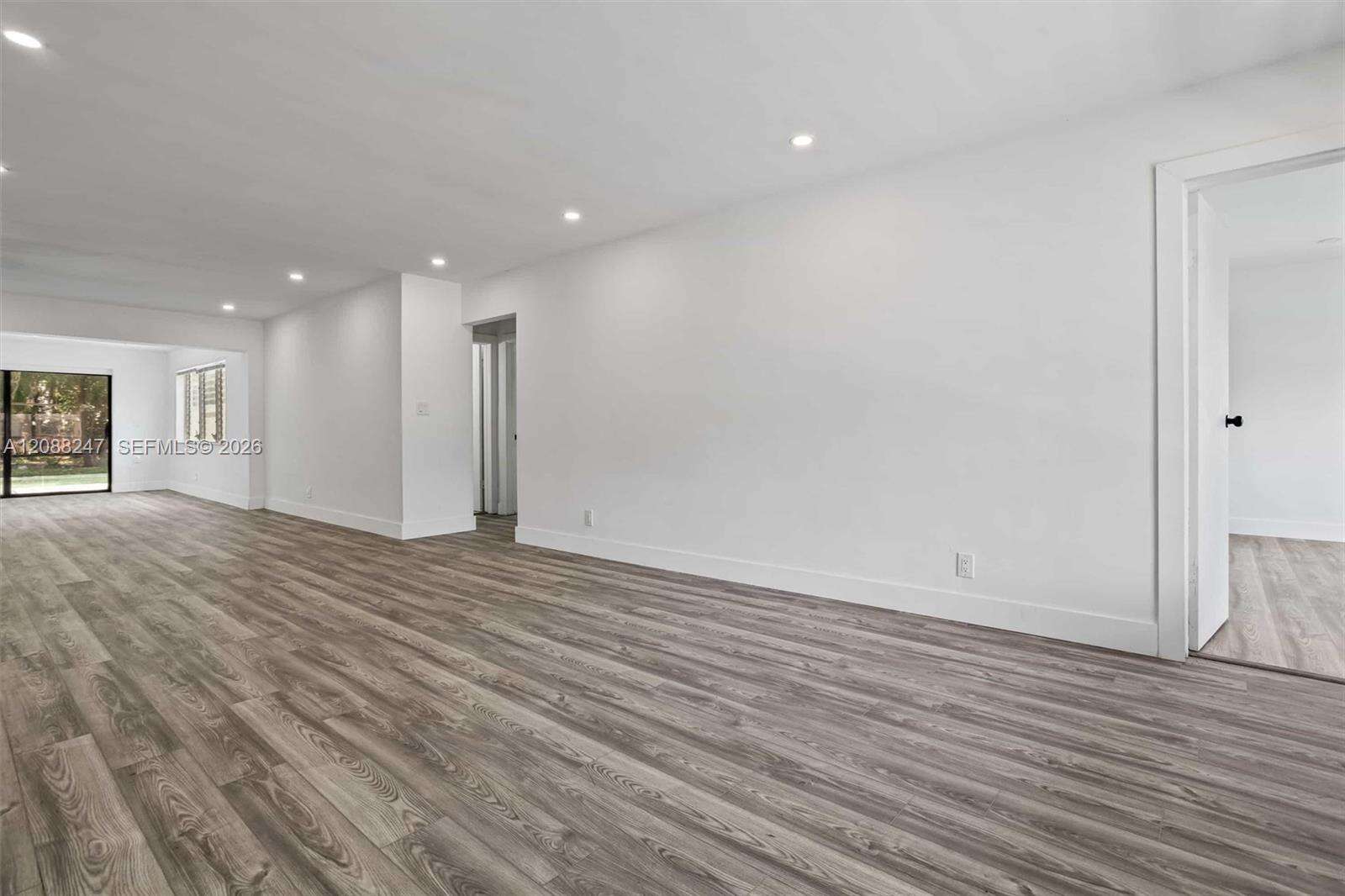 2517 Polk St, Hollywood, FL 33020 - For Sale photo 9