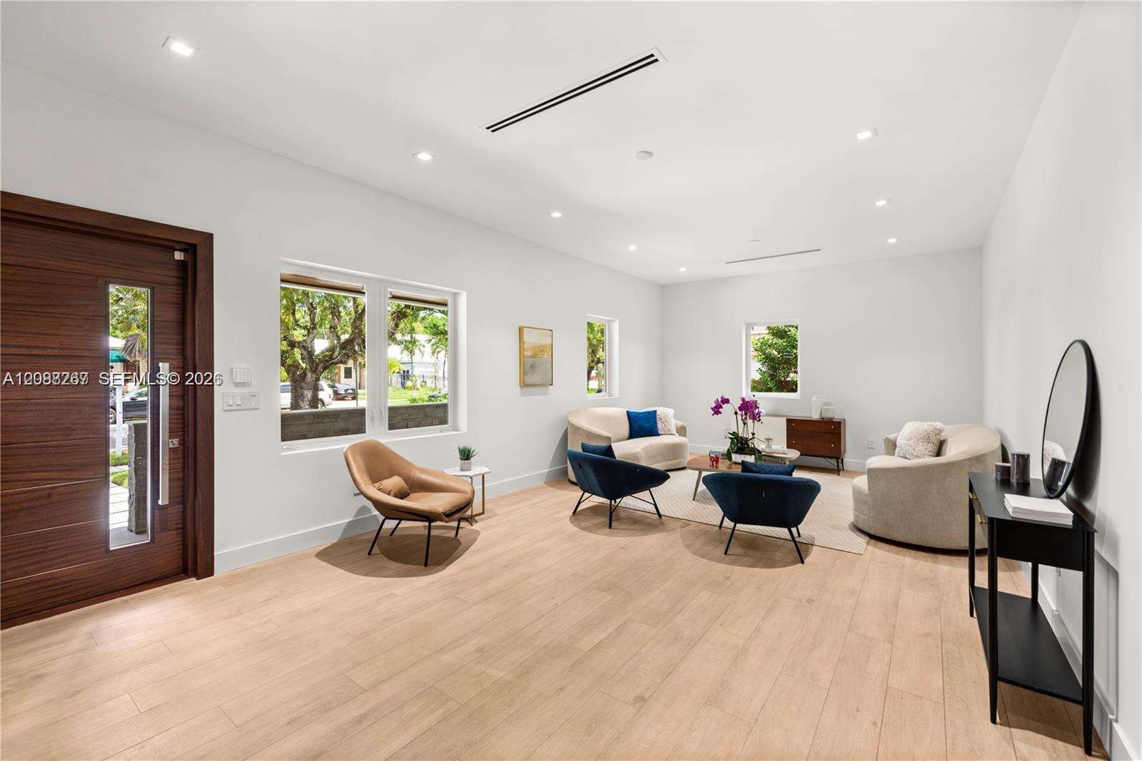 270 29th Rd, Miami, FL 33129 - For Sale photo 3
