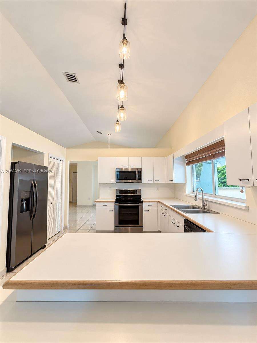 16080 155th Ct, Miami, FL 33187 - For Sale photo 12