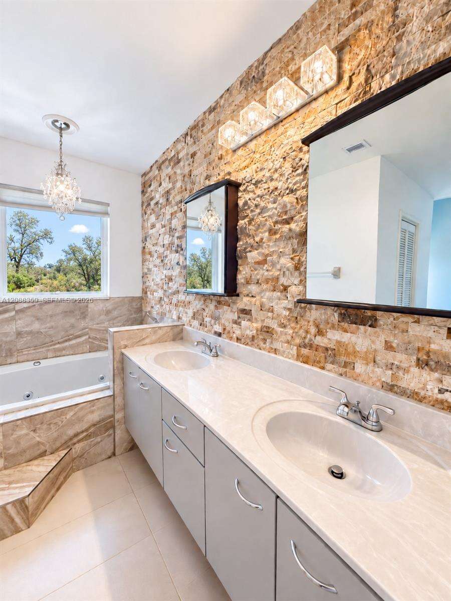 16080 155th Ct, Miami, FL 33187 - For Sale photo 17