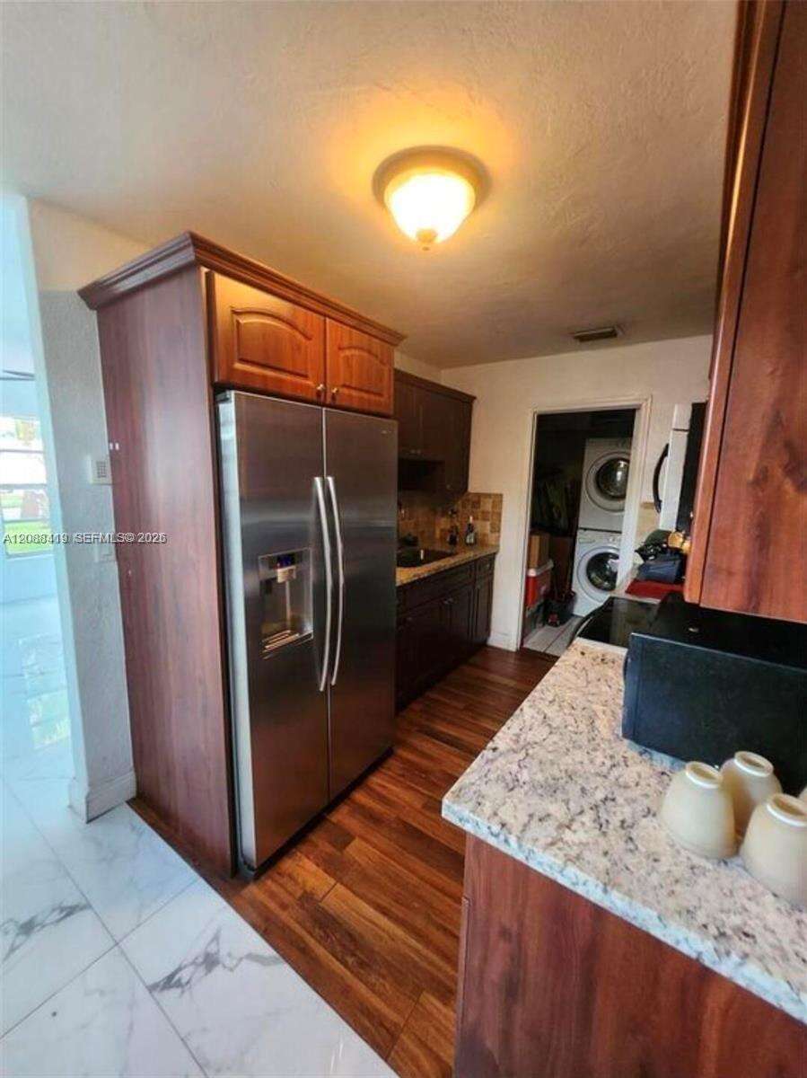 Hollywood, FL 33024 - For Sale photo 3