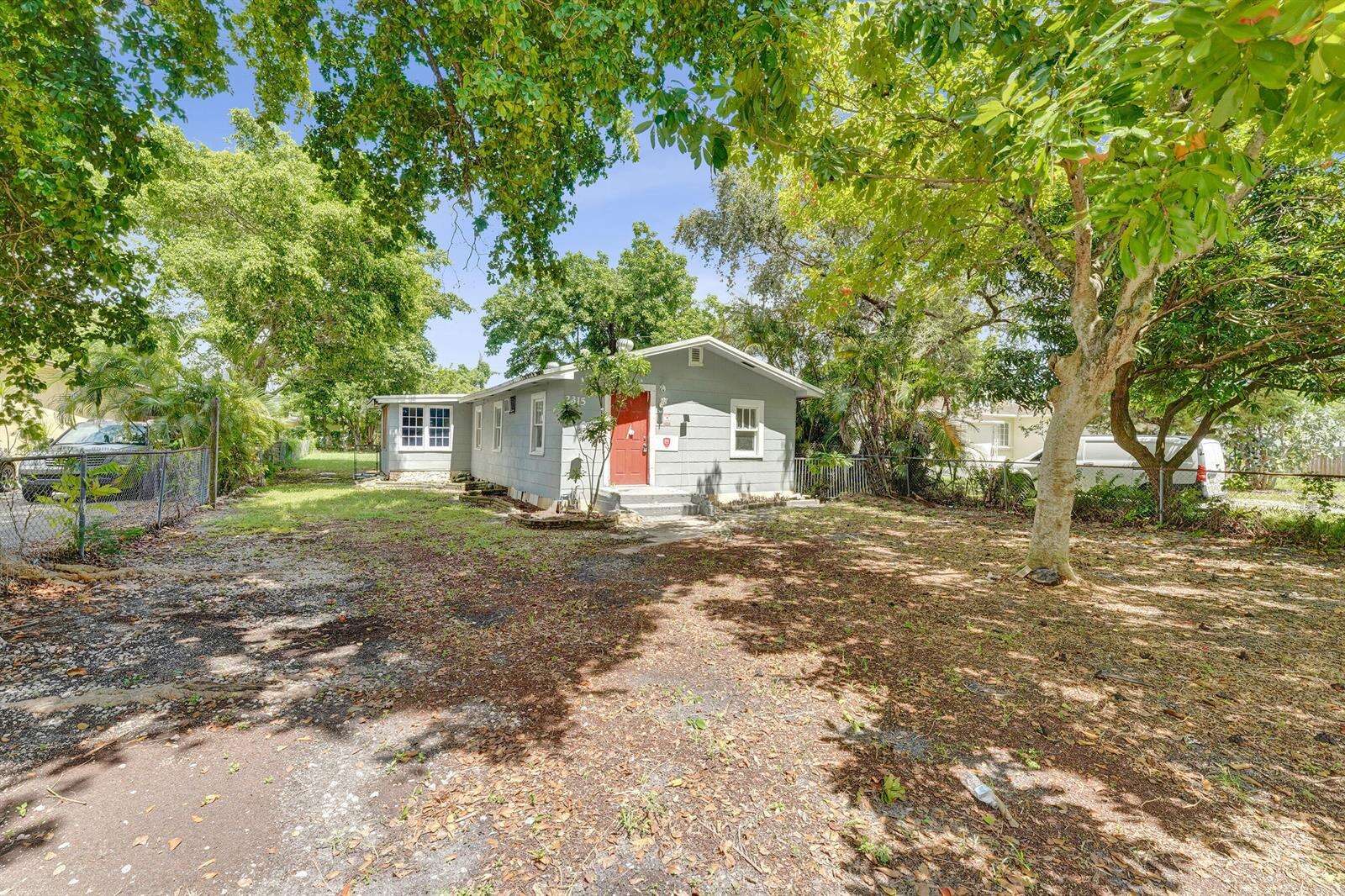 2315 Monroe, Hollywood, FL 33020 - For Sale photo 25