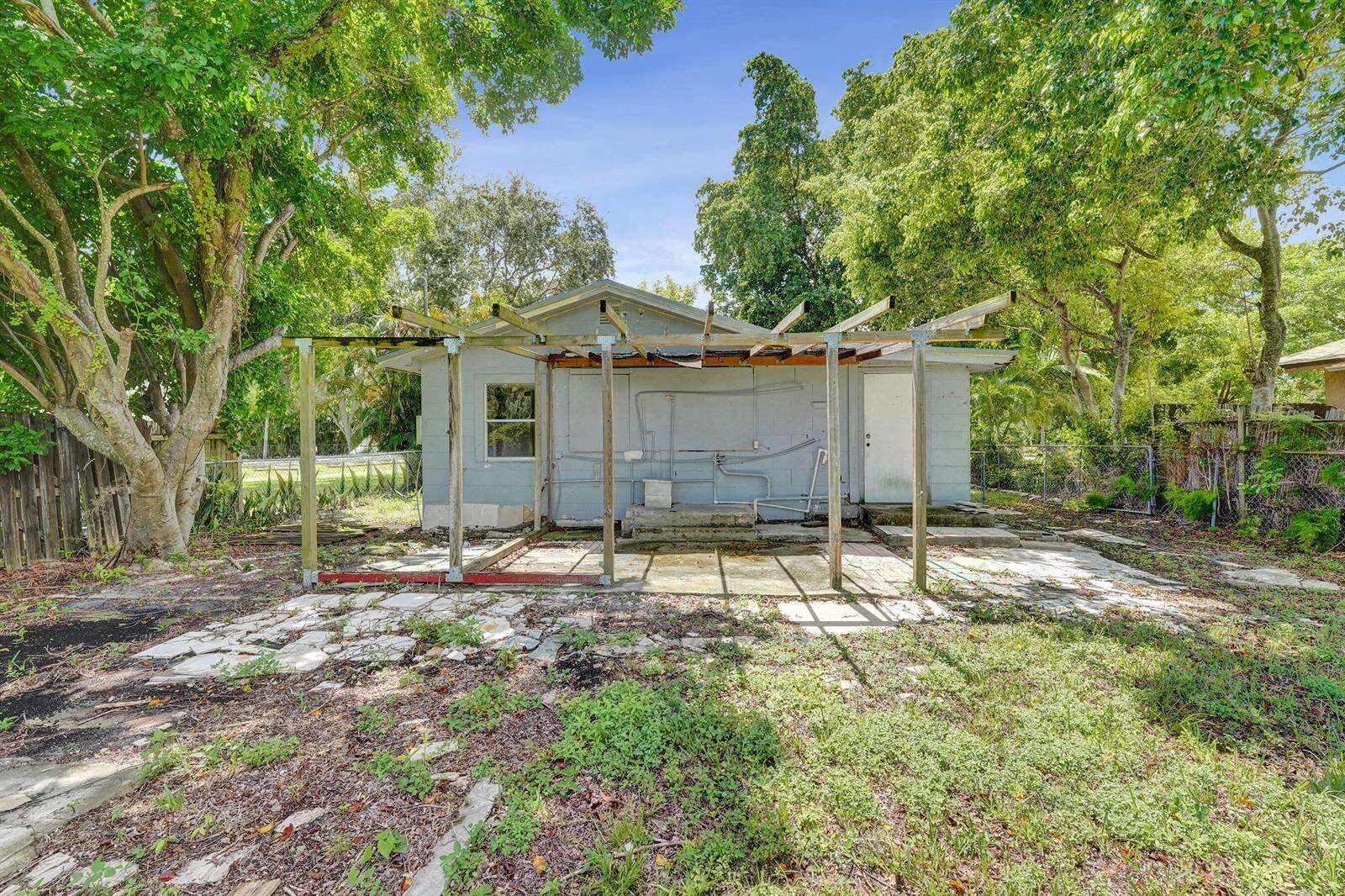 2315 Monroe, Hollywood, FL 33020 - For Sale photo 33