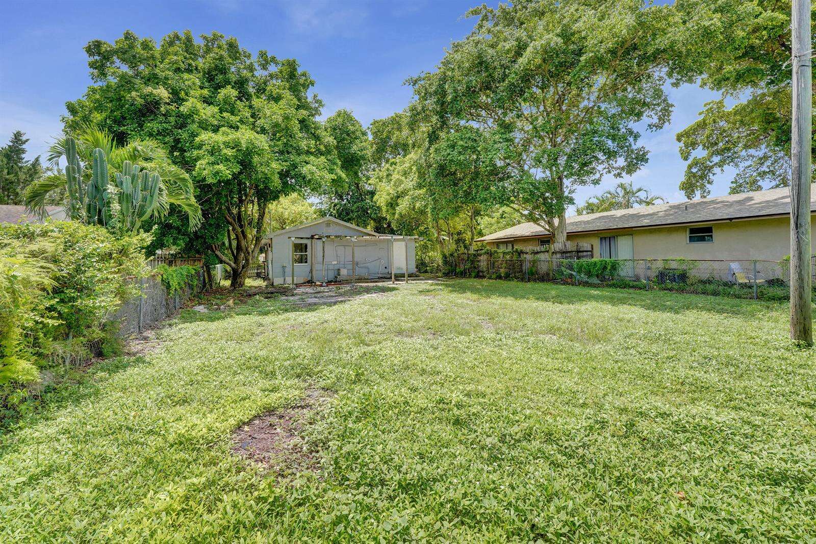 2315 Monroe, Hollywood, FL 33020 - For Sale photo 37