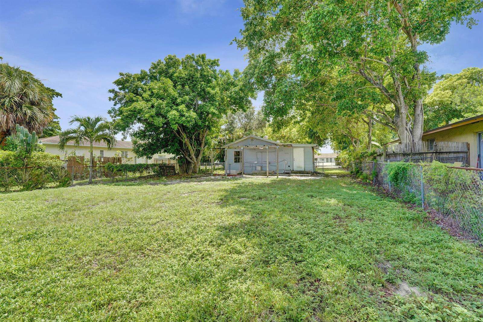 2315 Monroe, Hollywood, FL 33020 - For Sale photo 41