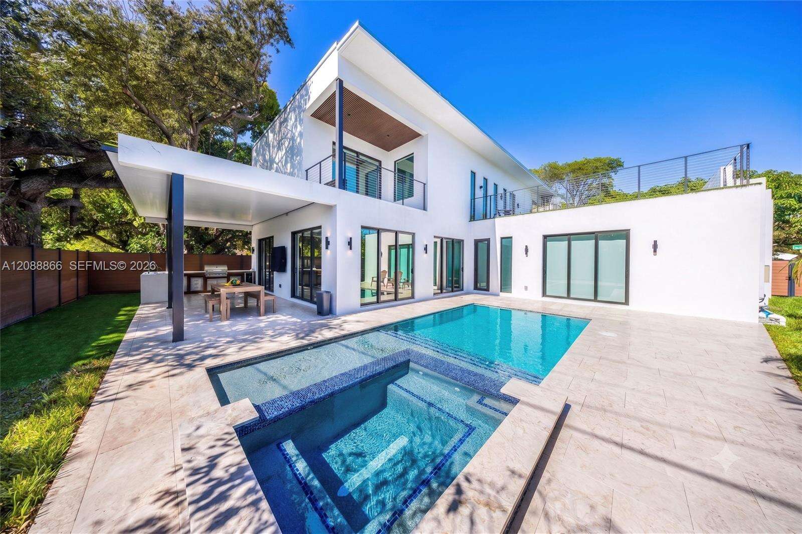 300 48th St, Miami, FL 33137 - For Sale photo 1