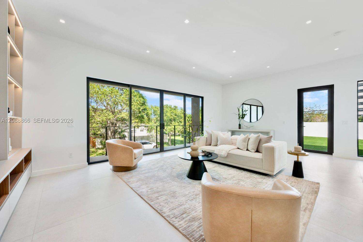300 48th St, Miami, FL 33137 - For Sale photo 13