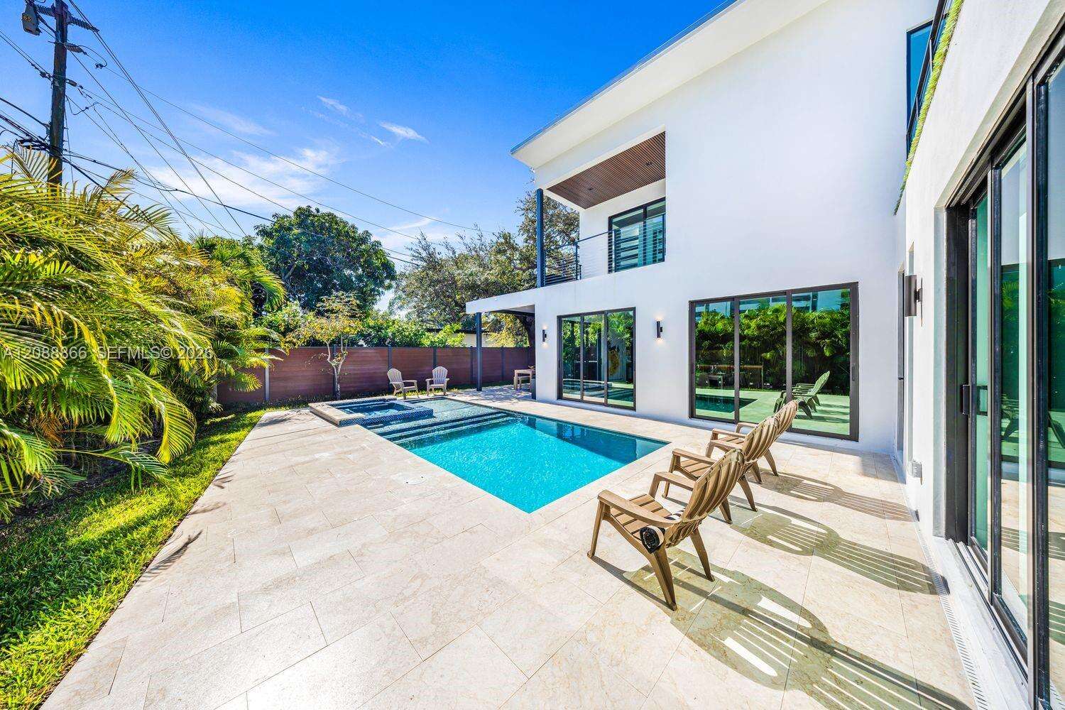 300 48th St, Miami, FL 33137 - For Sale photo 28
