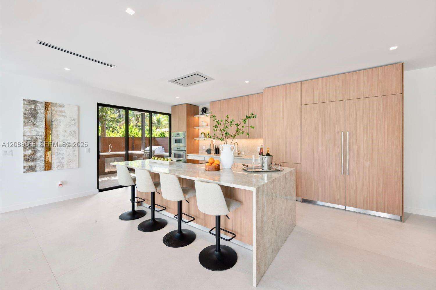 300 48th St, Miami, FL 33137 - For Sale photo 7