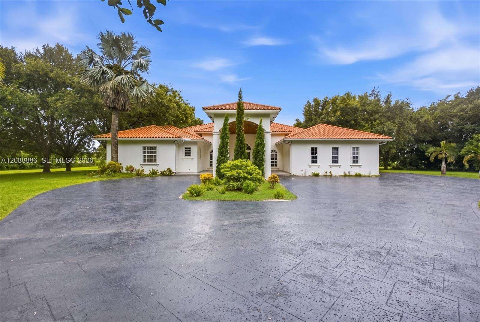 17920 154th St, Miami, FL 33187 - For Sale photo 14