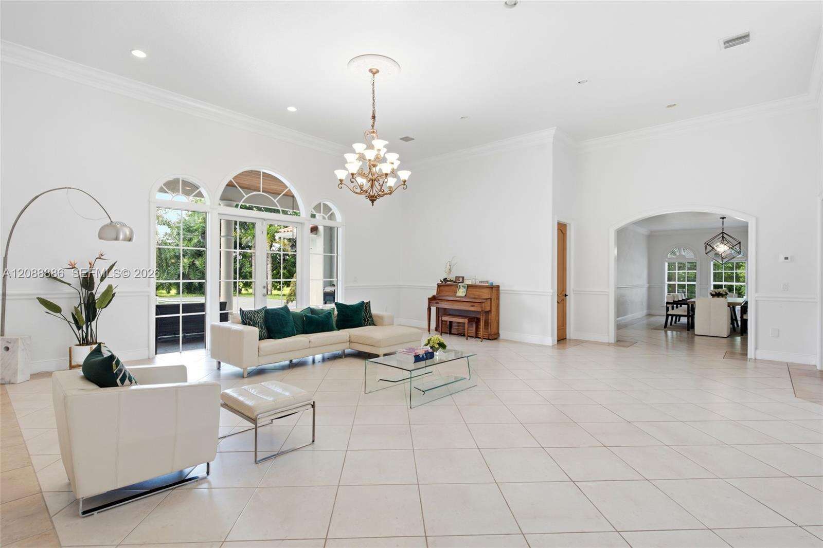 17920 154th St, Miami, FL 33187 - For Sale photo 8