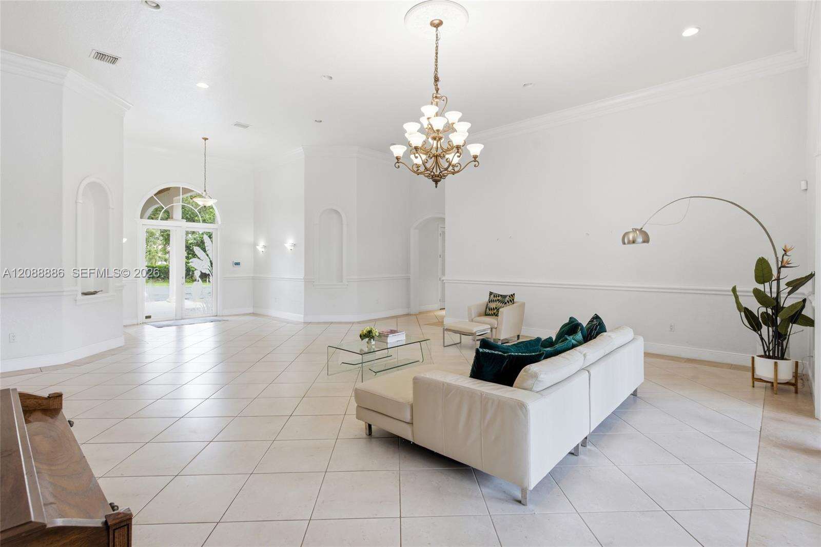 17920 154th St, Miami, FL 33187 - For Sale photo 10