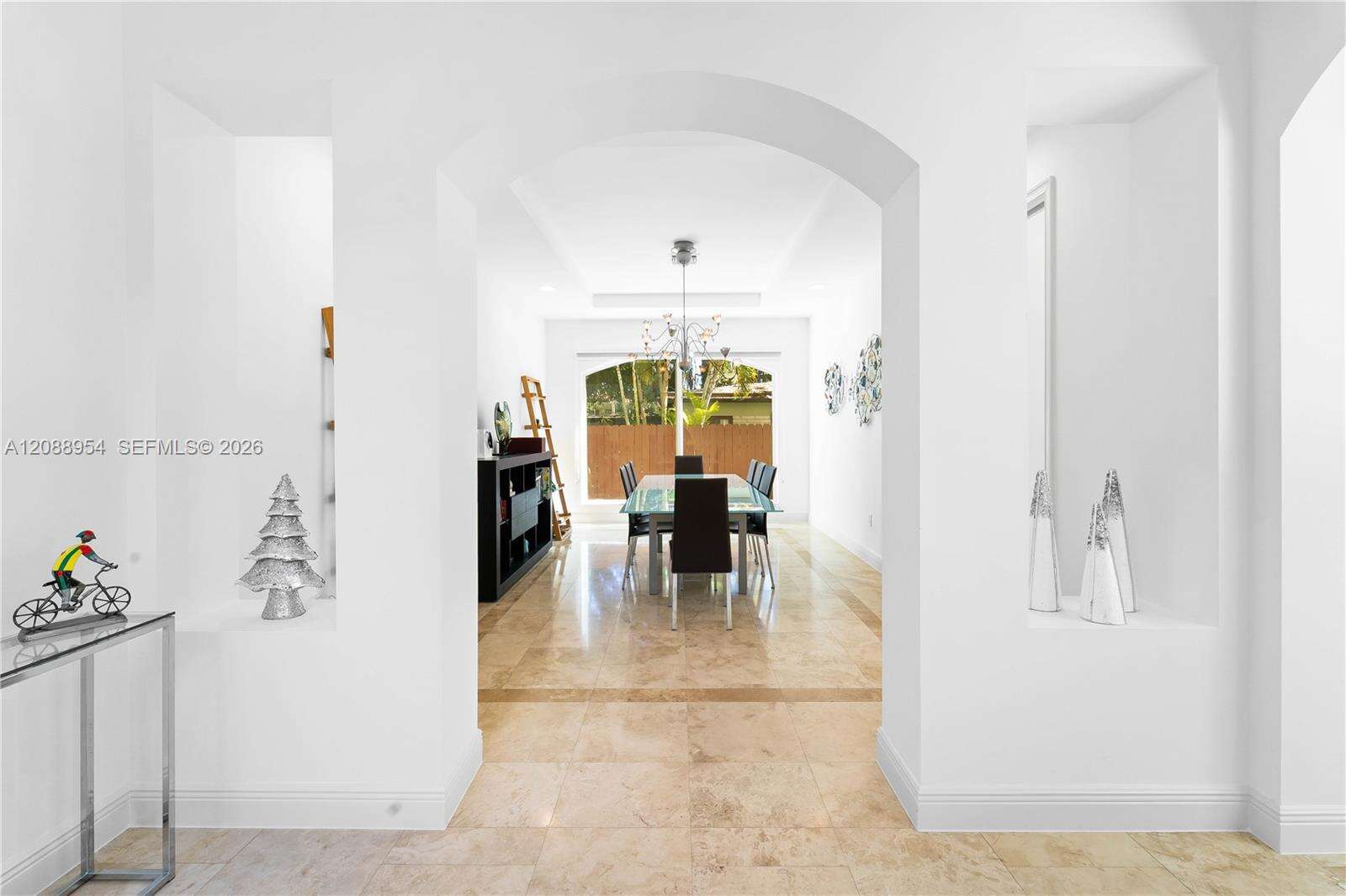 1490 Cleveland Rd, Miami Beach, FL 33141 - For Sale photo 6