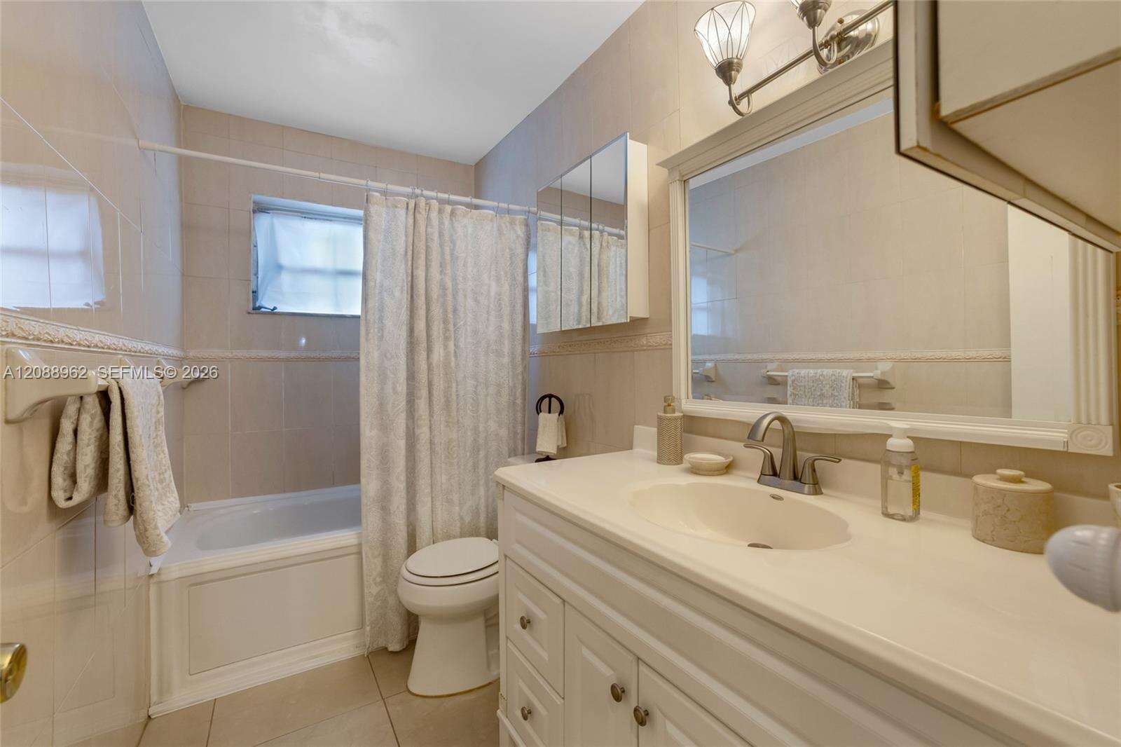 304 68th Ave, Pembroke Pines, FL 33023 - For Sale photo 26