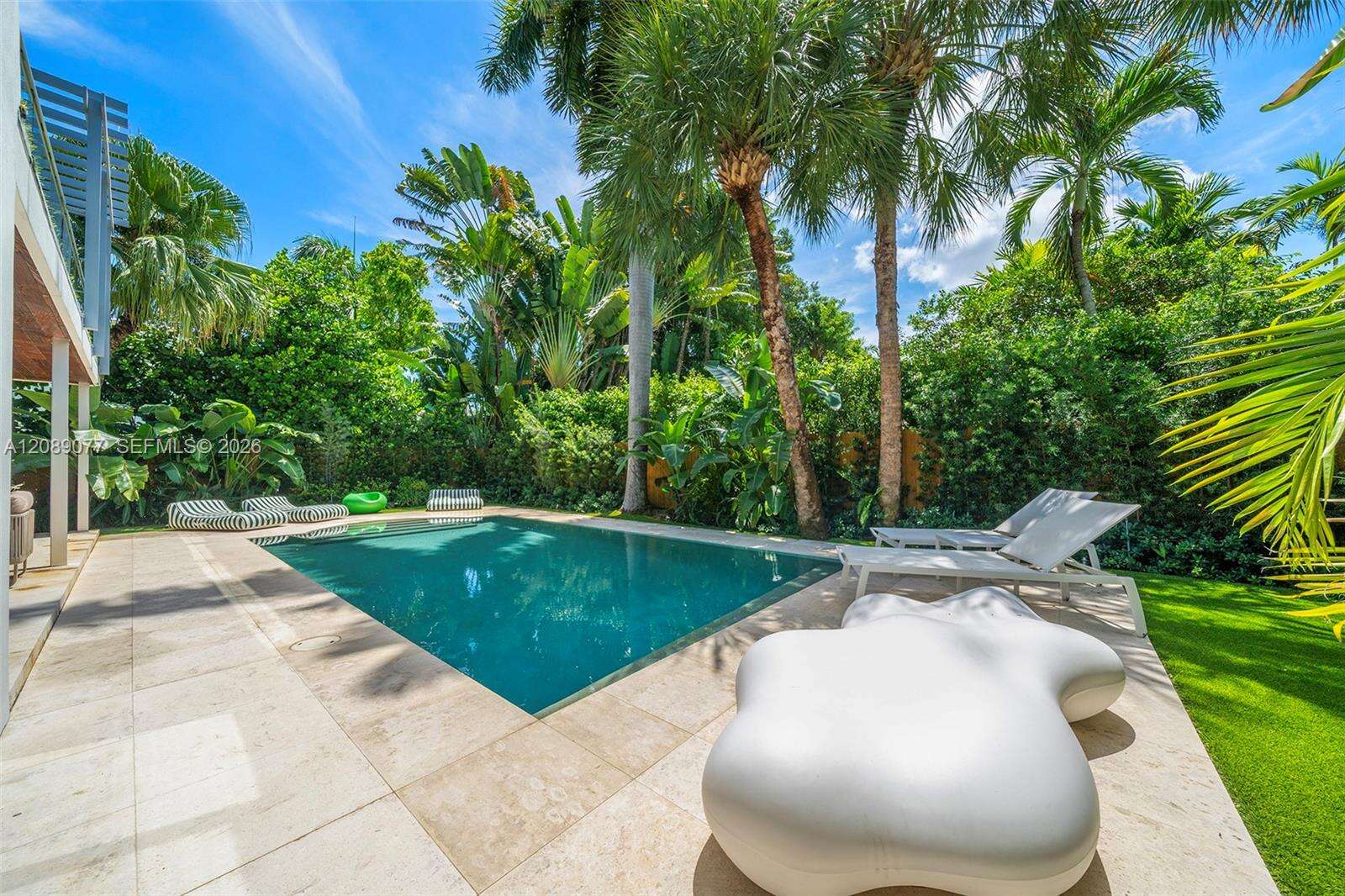 110 Venetian Way, Miami Beach, FL 33139 - For Sale photo 16