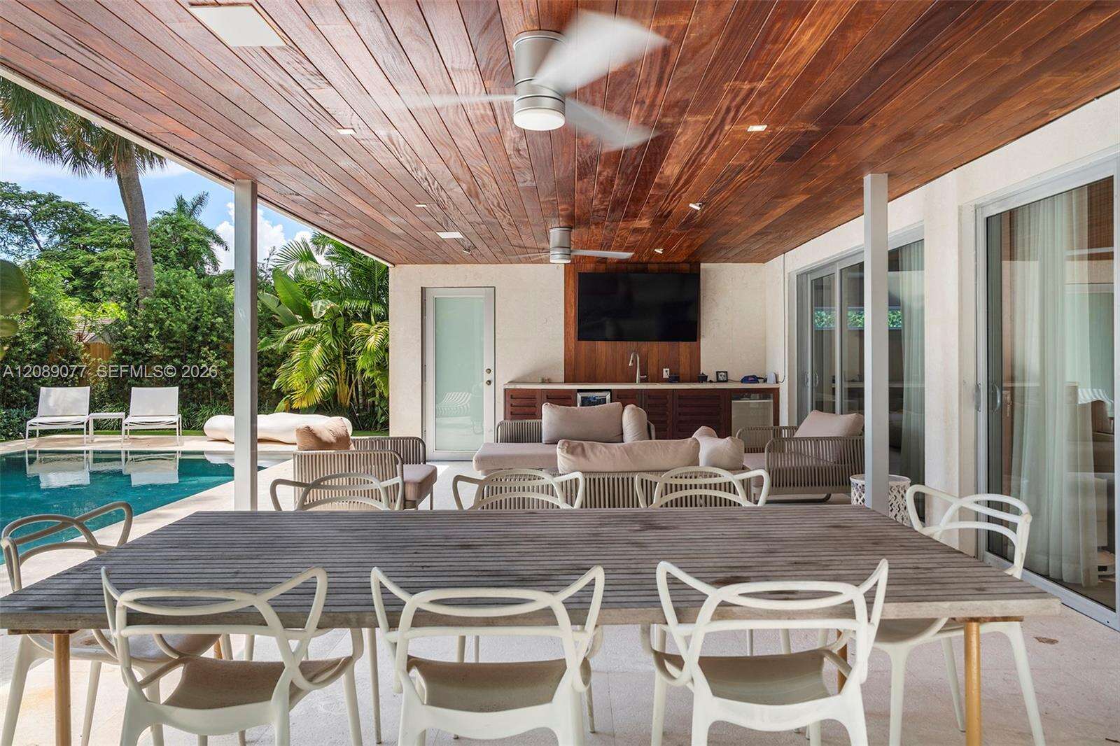 110 Venetian Way, Miami Beach, FL 33139 - For Sale photo 18