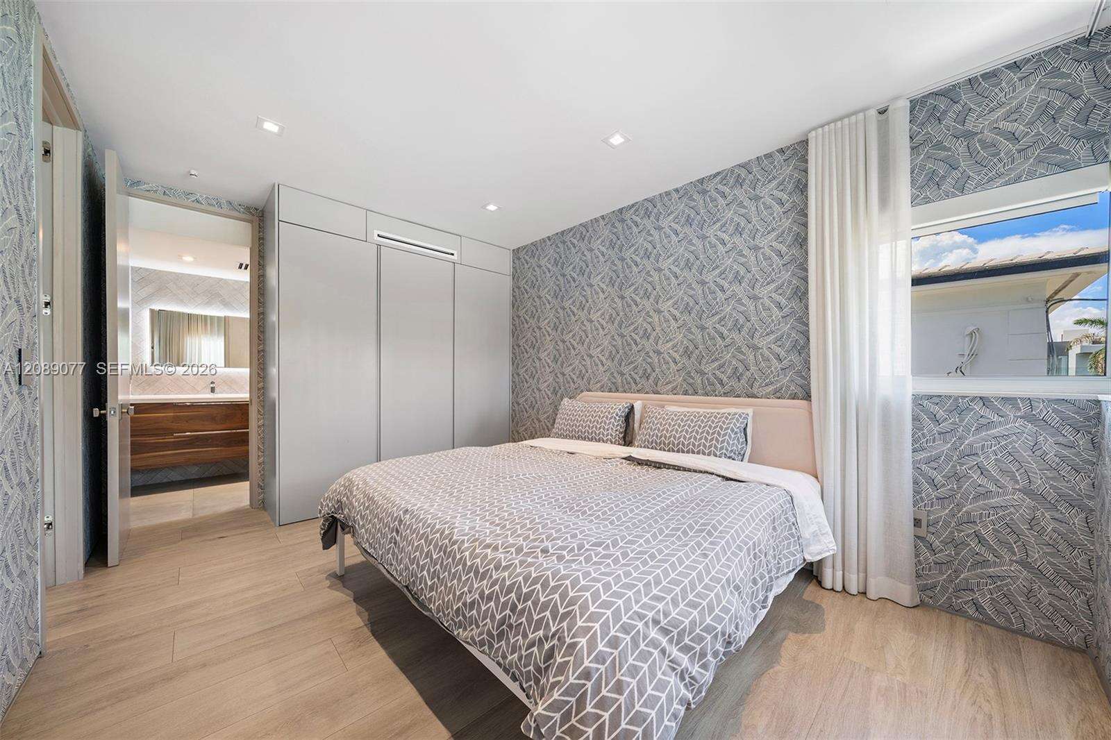 110 Venetian Way, Miami Beach, FL 33139 - For Sale photo 34