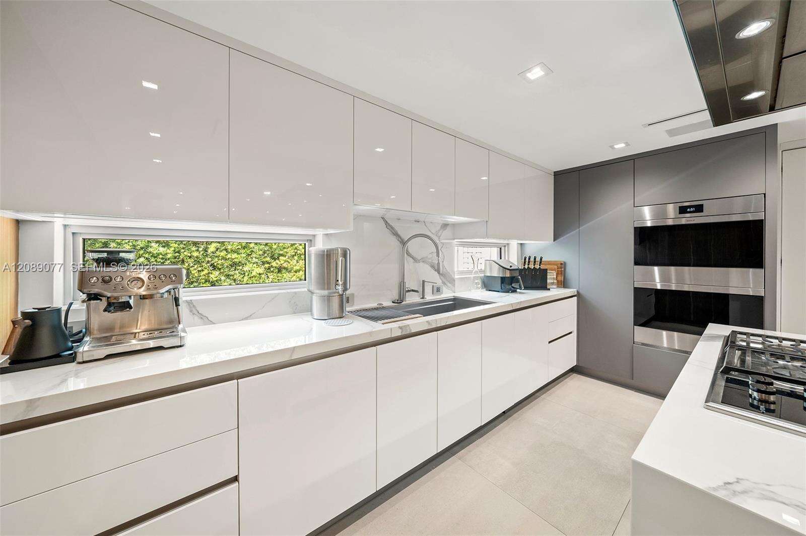 110 Venetian Way, Miami Beach, FL 33139 - For Sale photo 8
