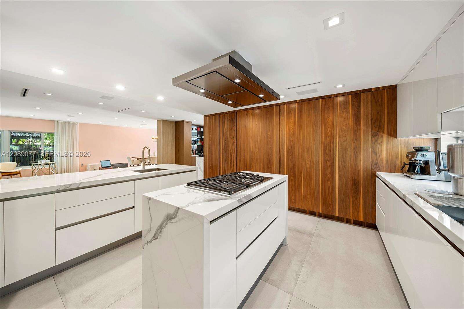 110 Venetian Way, Miami Beach, FL 33139 - For Sale photo 9