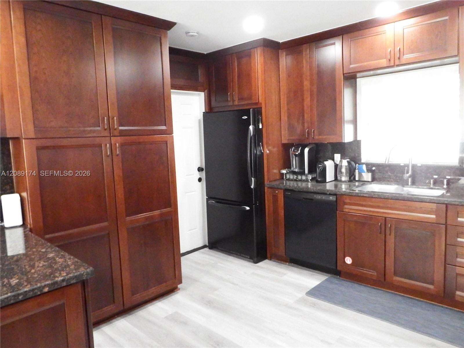 1711 50th Ave, Hollywood, FL 33021 - For Sale photo 12