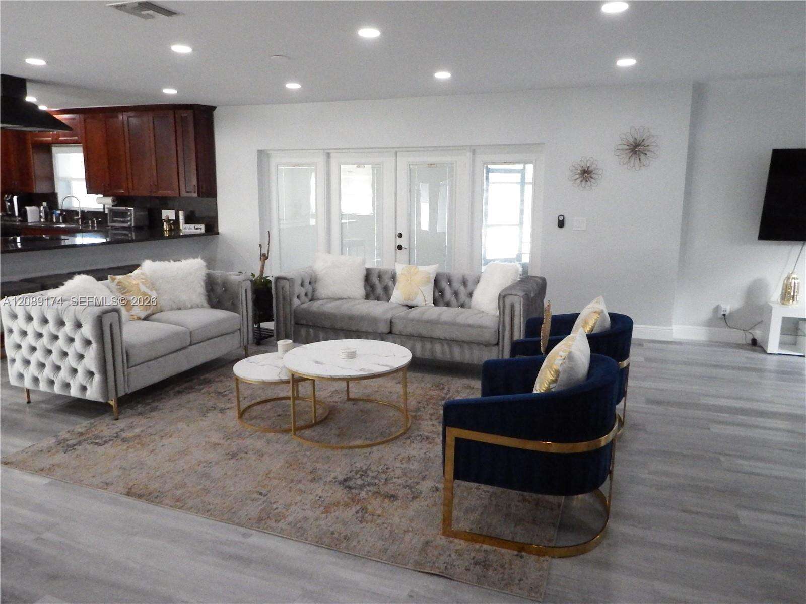 1711 50th Ave, Hollywood, FL 33021 - For Sale photo 6