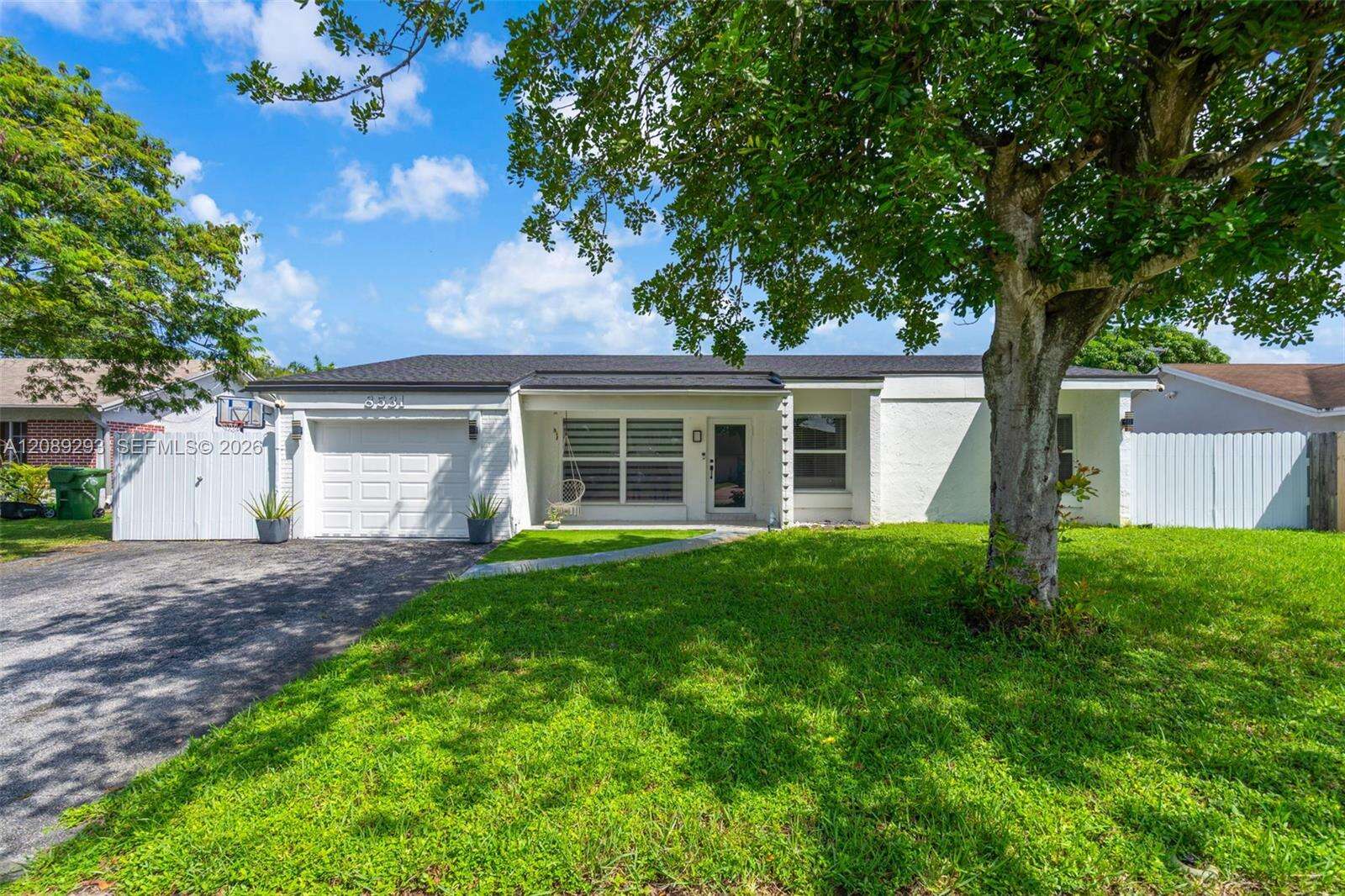 8531 8th St, Pembroke Pines, FL 33024 - For Sale photo 1
