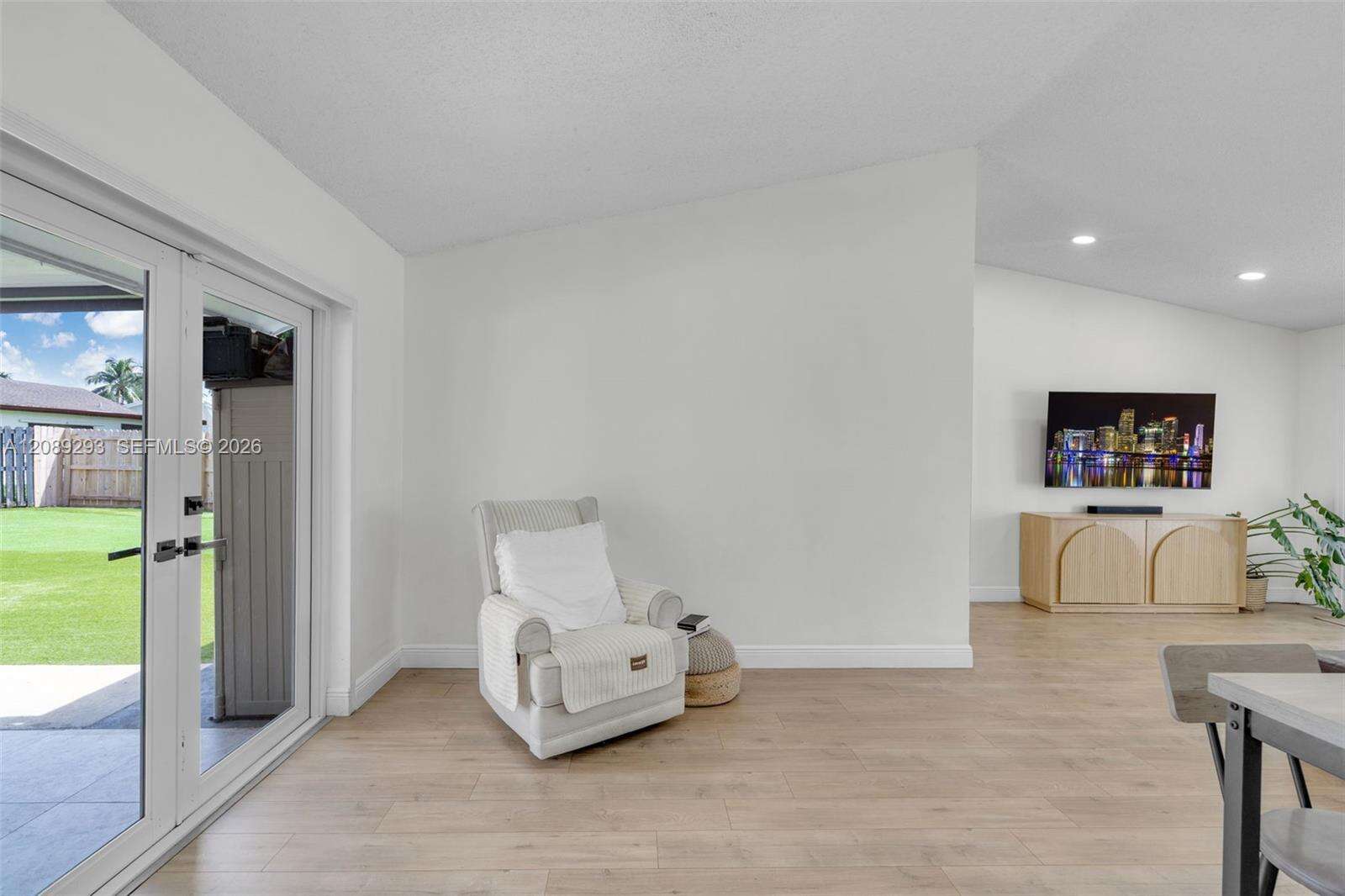 8531 8th St, Pembroke Pines, FL 33024 - For Sale photo 11
