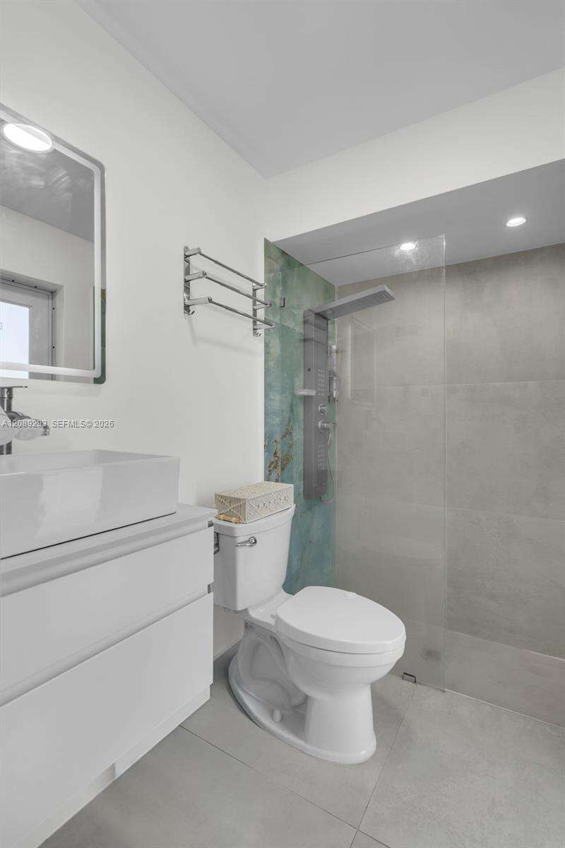 8531 8th St, Pembroke Pines, FL 33024 - For Sale photo 21