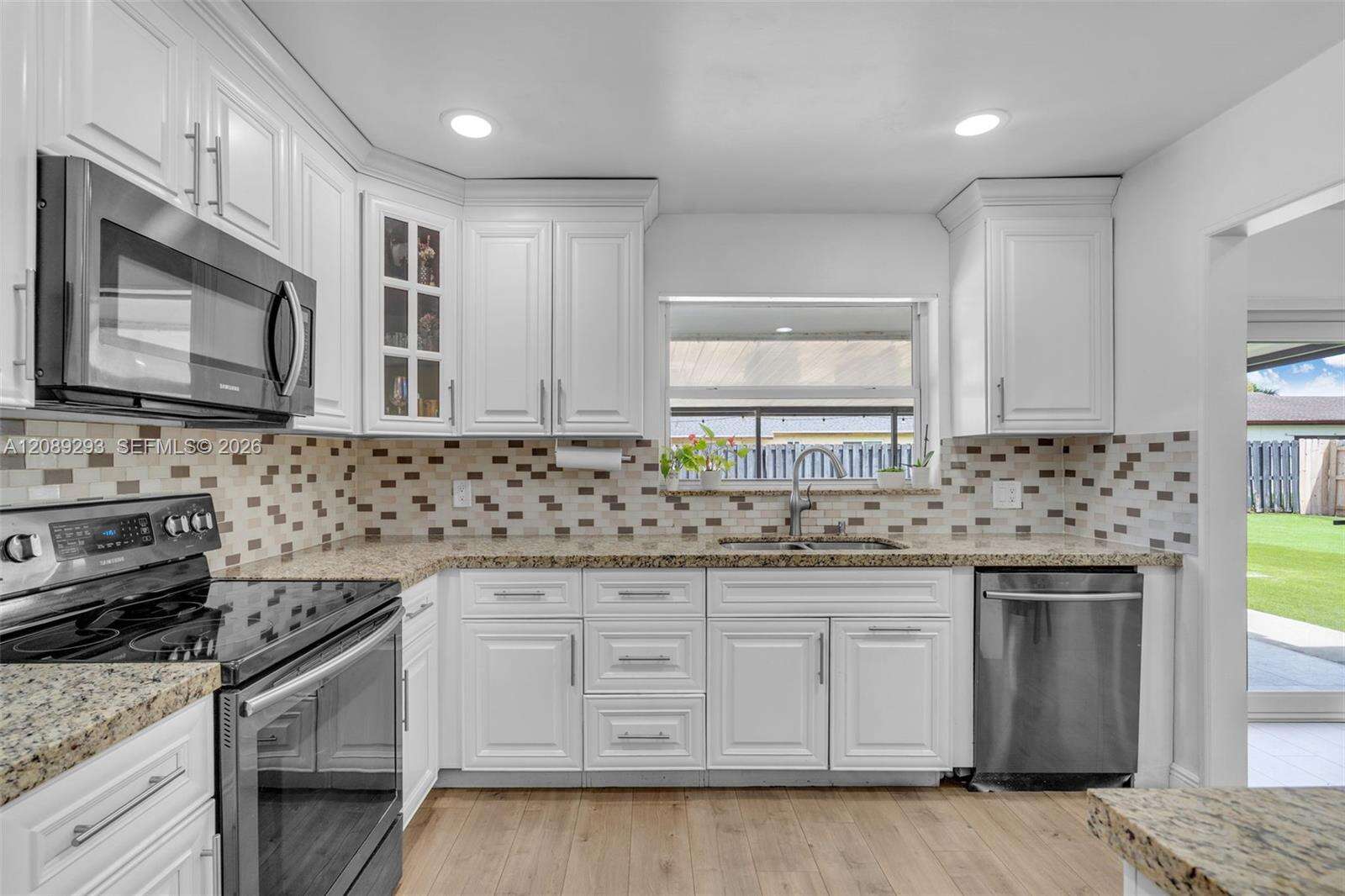 8531 8th St, Pembroke Pines, FL 33024 - For Sale photo 7