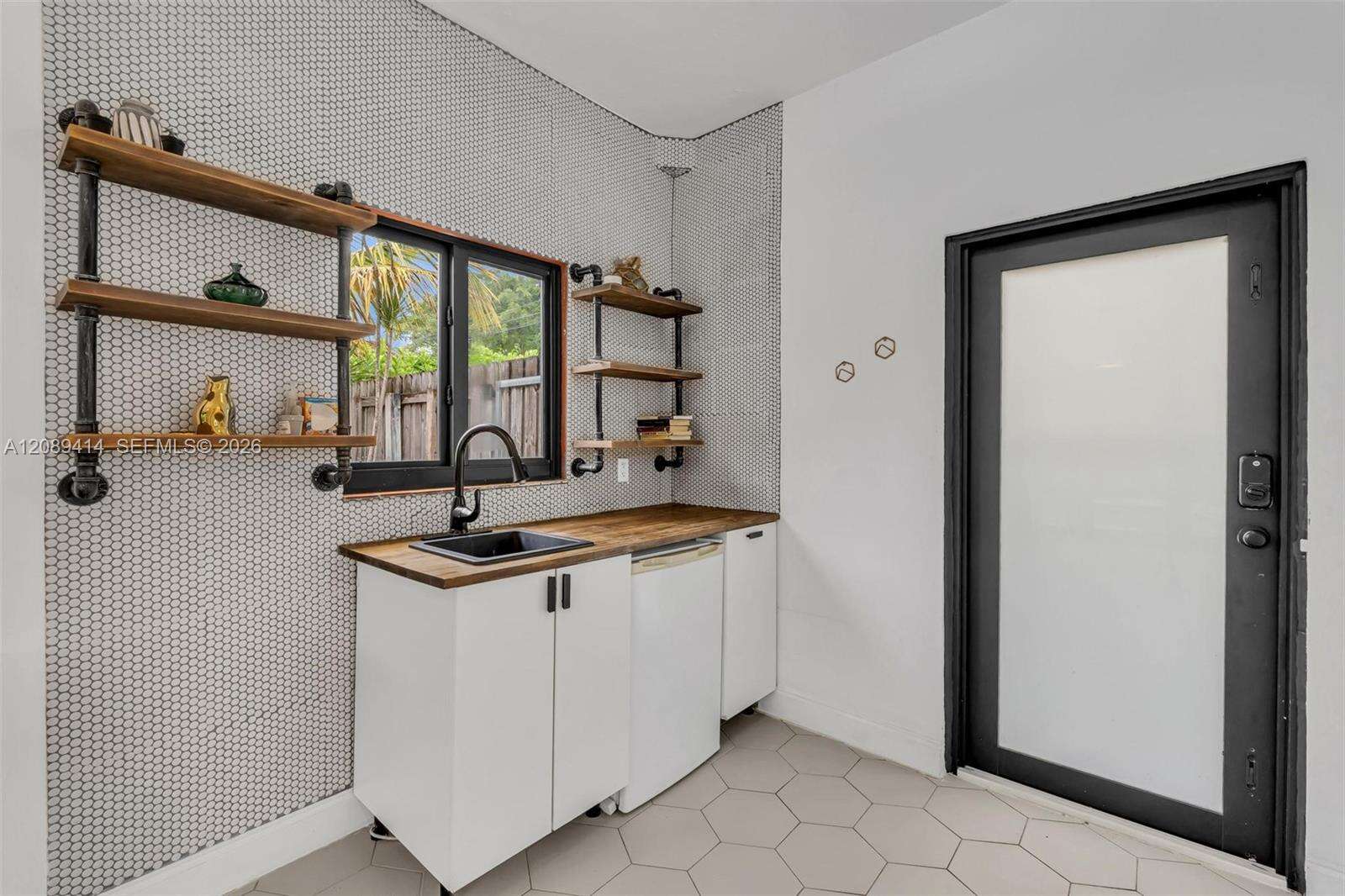 1224 26th Ave, Hollywood, FL 33020 - For Sale photo 9