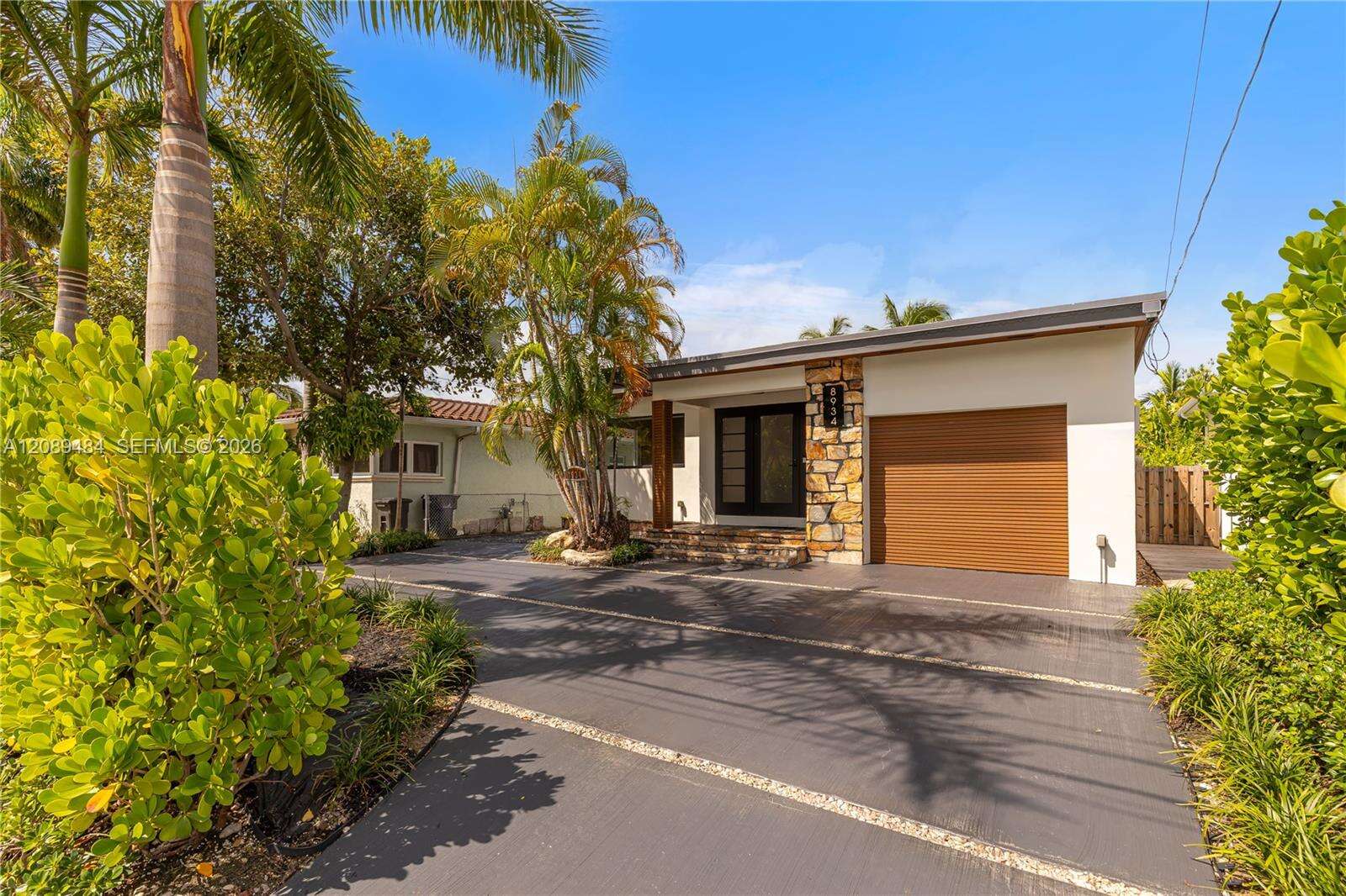 8934 Hawthorne Ave, Surfside, FL 33154 - For Sale photo 3