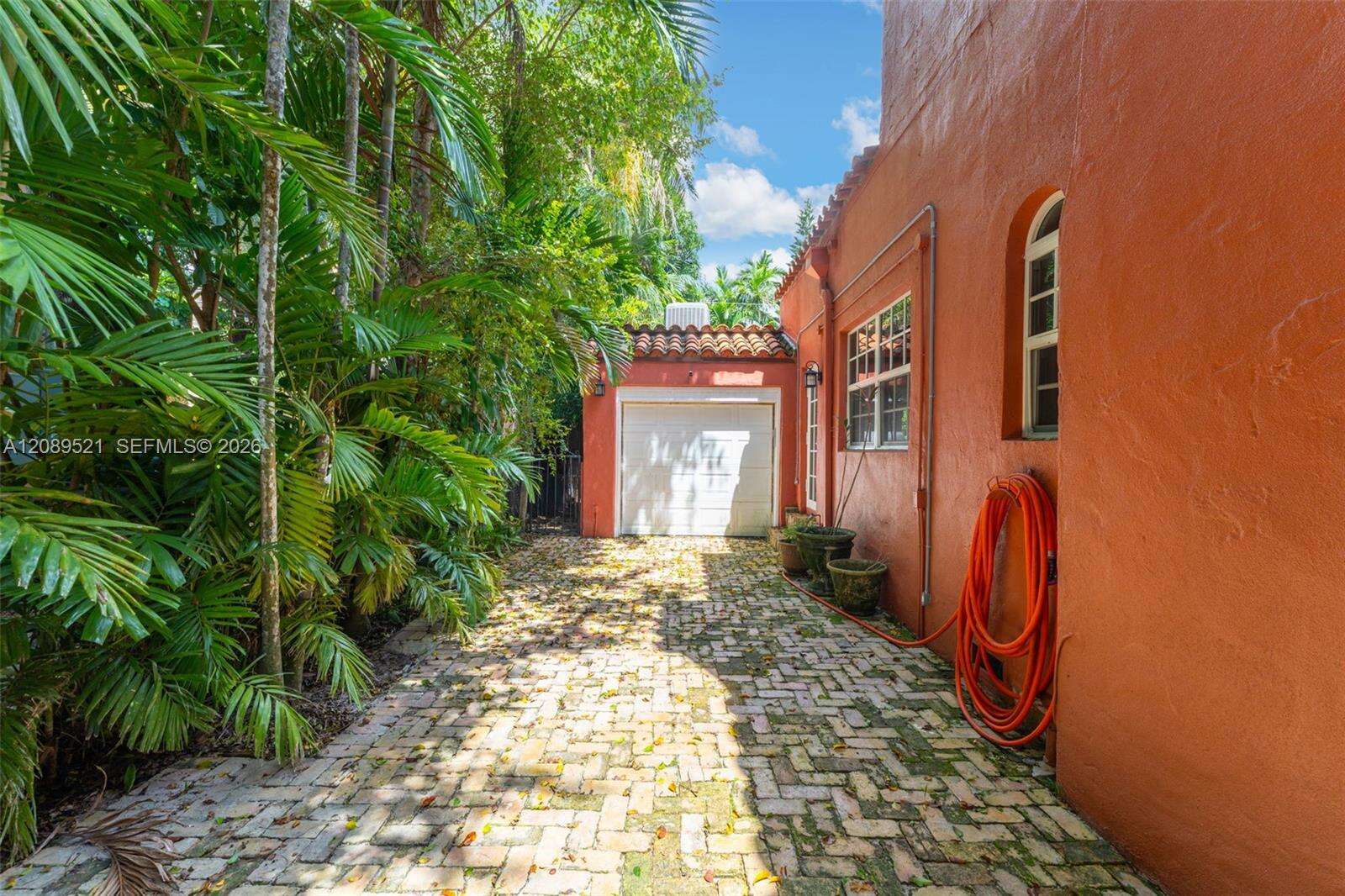 629 Altara Ave, Coral Gables, FL 33146 - For Sale photo 32