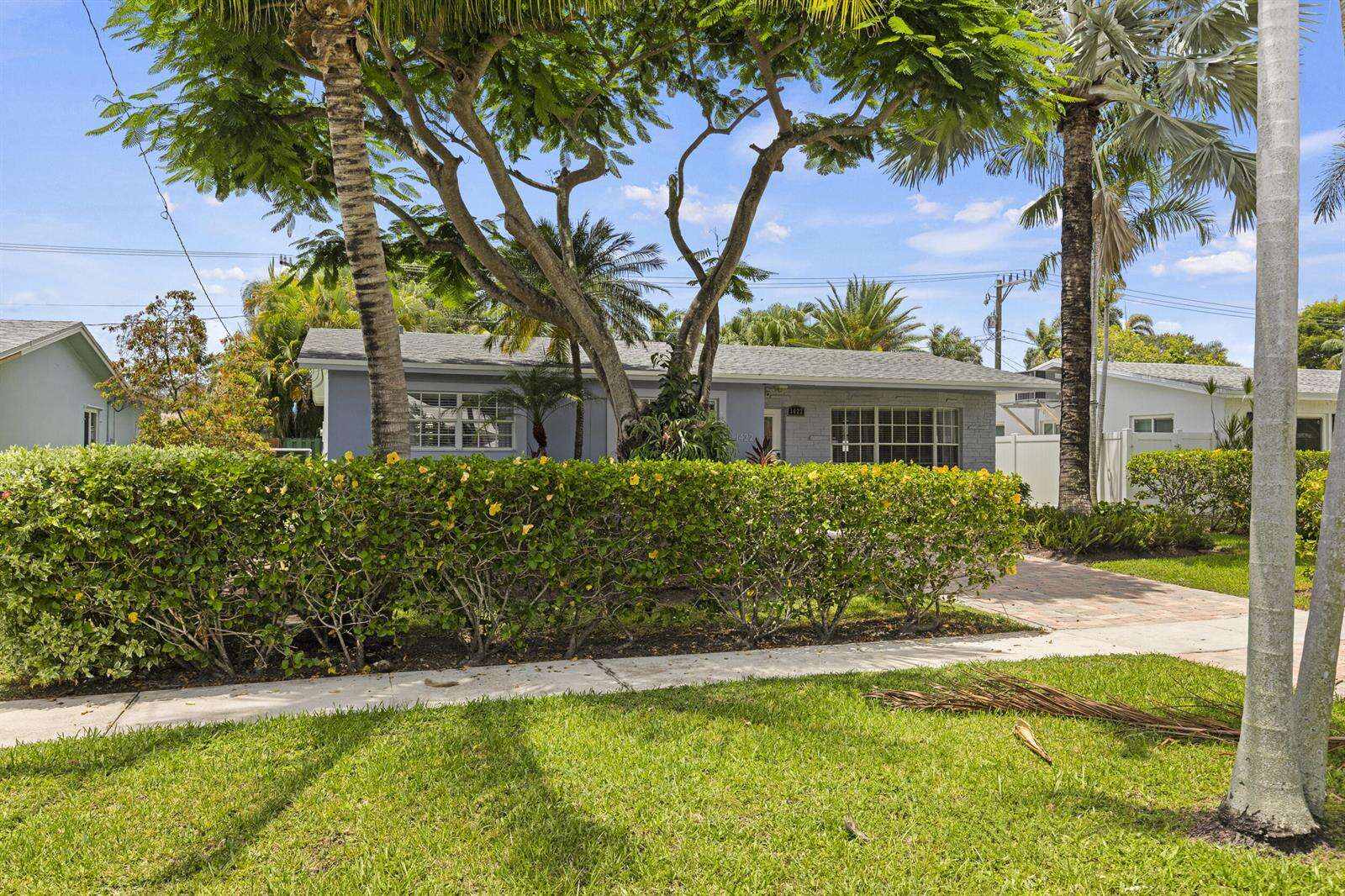 1422 Coolidge, Hollywood, FL 33020 - For Sale photo 2