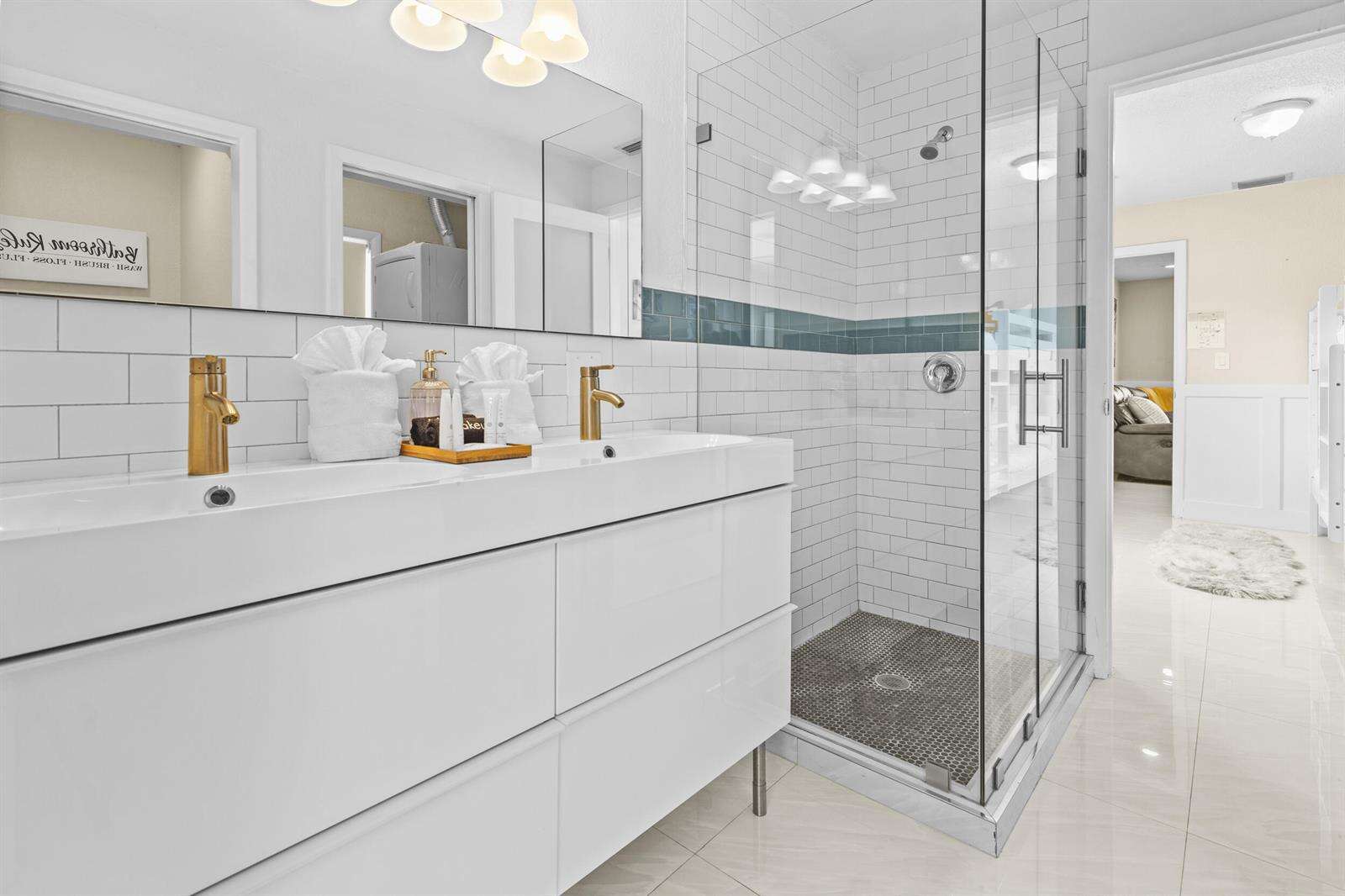 1422 Coolidge, Hollywood, FL 33020 - For Sale photo 28