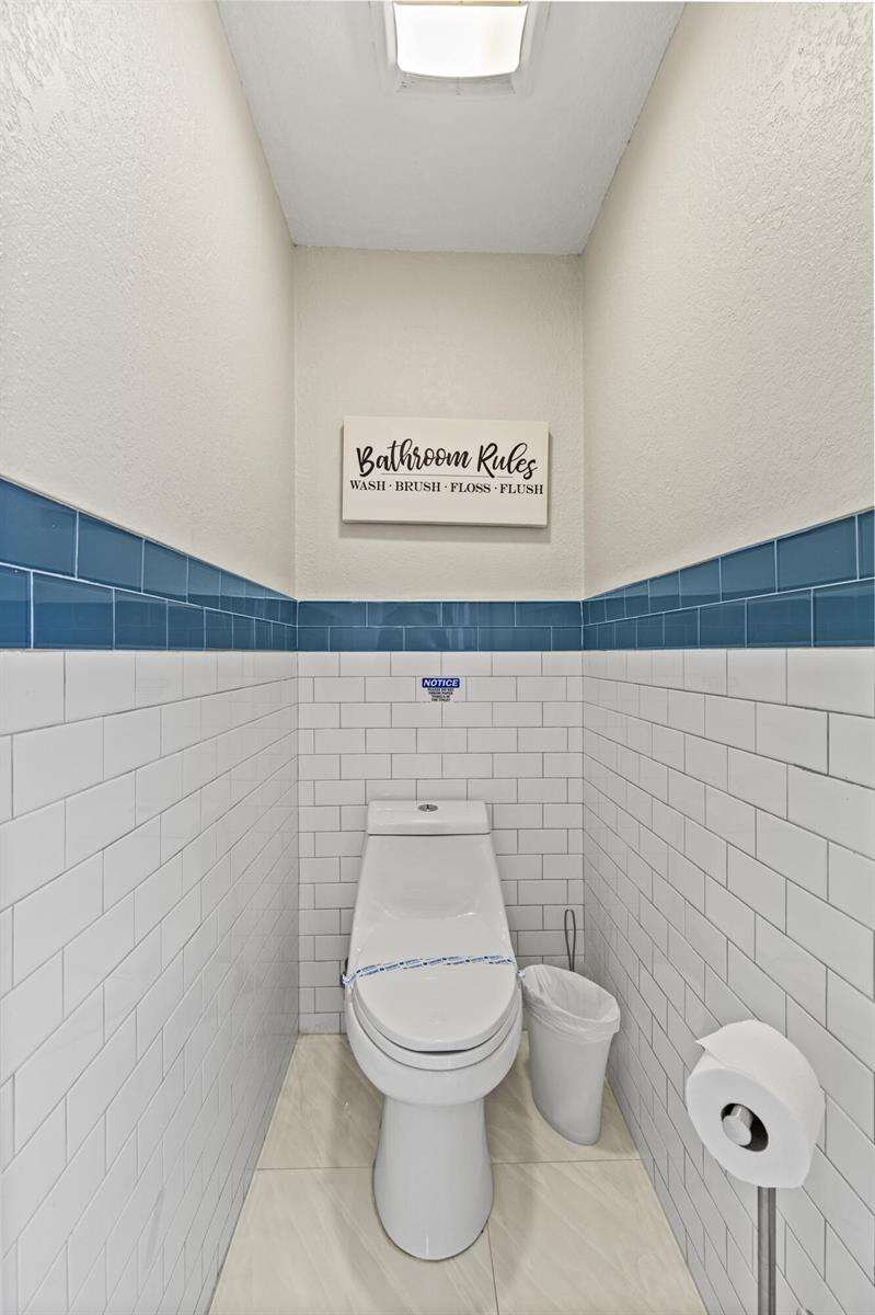 1422 Coolidge, Hollywood, FL 33020 - For Sale photo 29