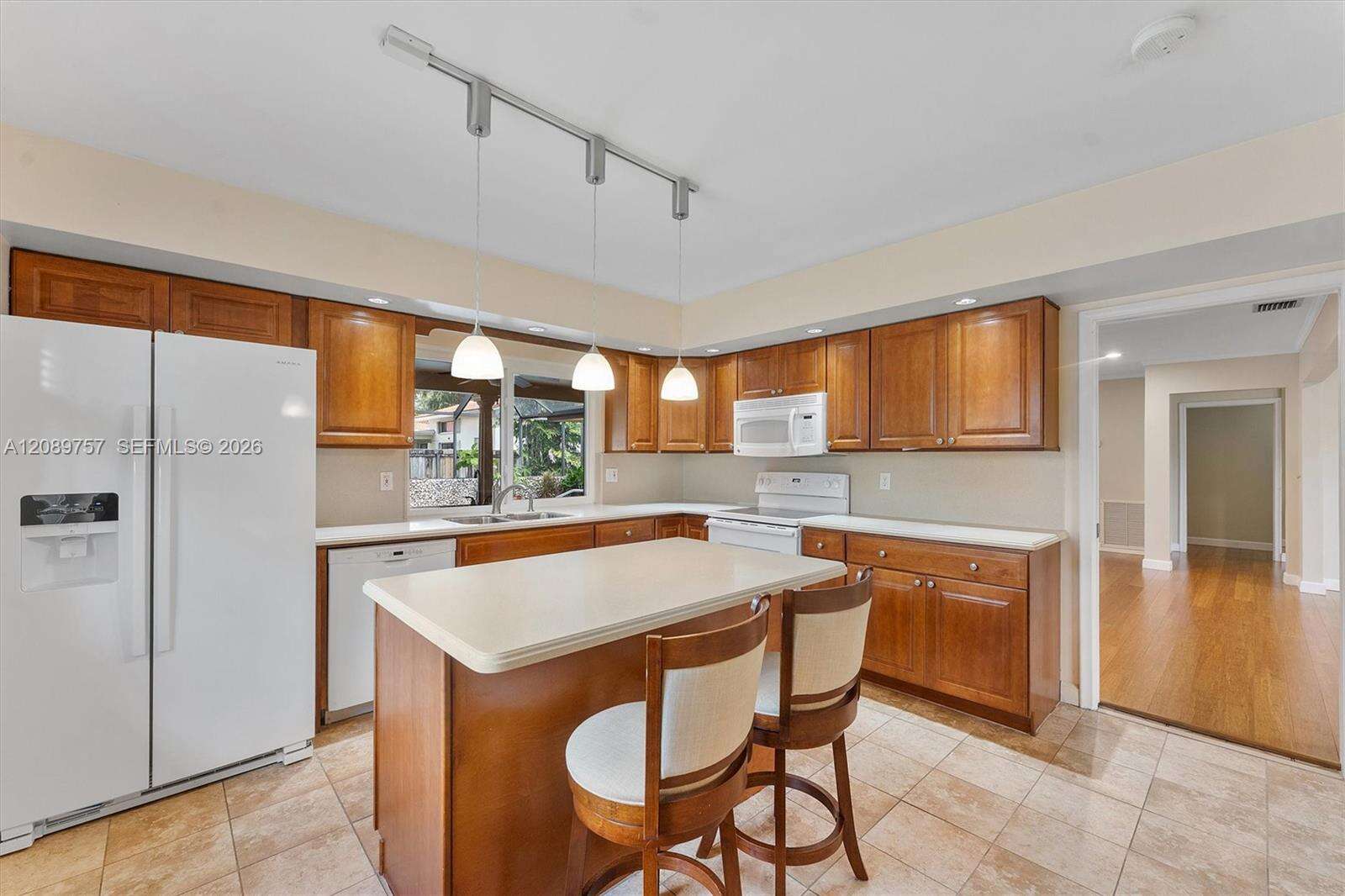 4801 36th Ct, Hollywood, FL 33021 - For Sale photo 11