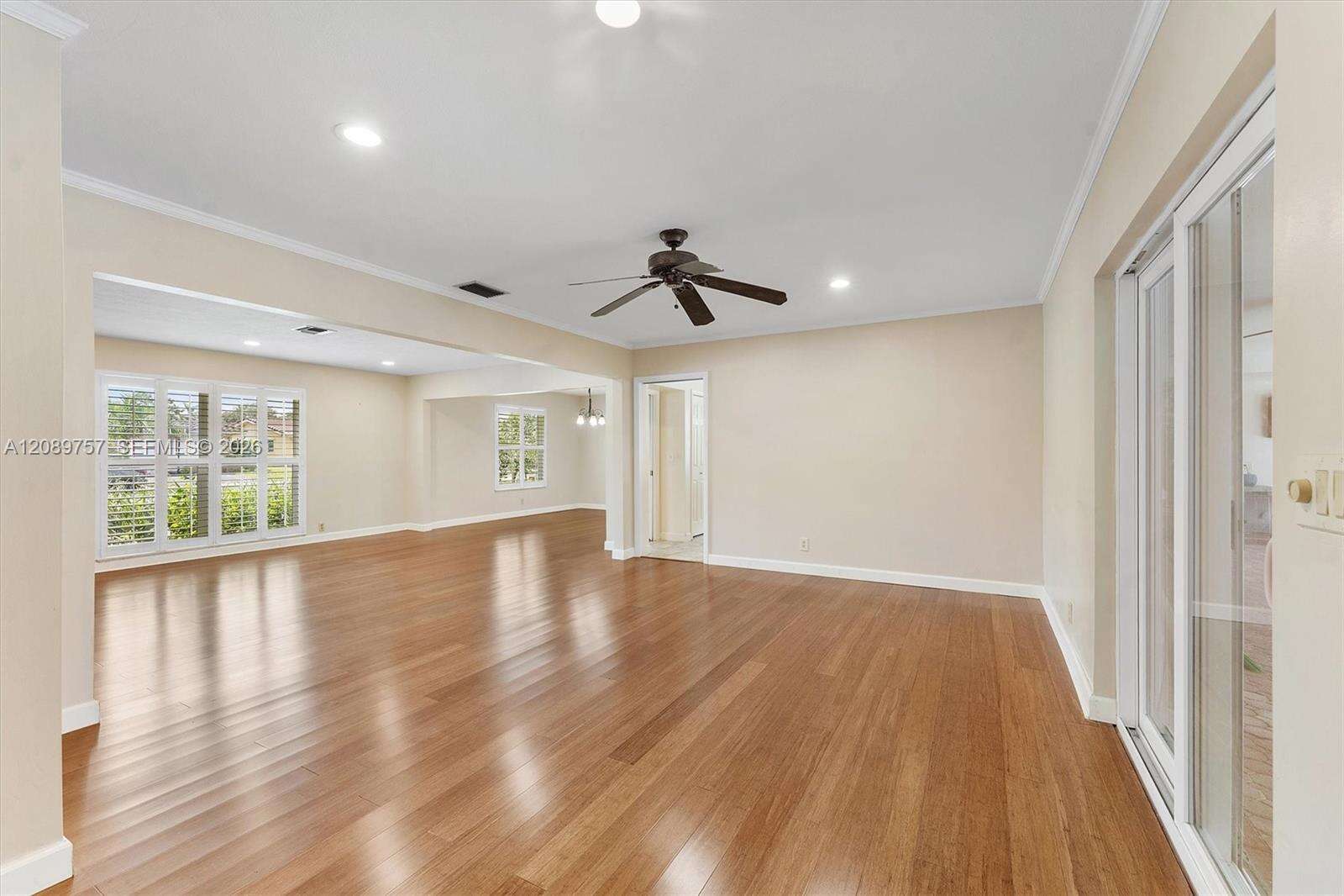 4801 36th Ct, Hollywood, FL 33021 - For Sale photo 5
