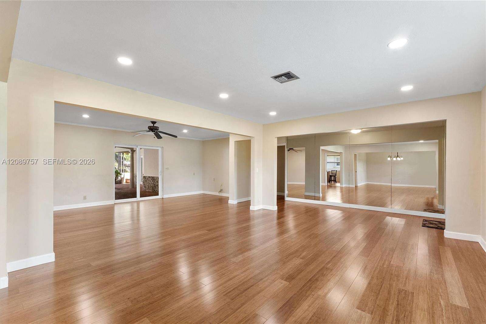 4801 36th Ct, Hollywood, FL 33021 - For Sale photo 8