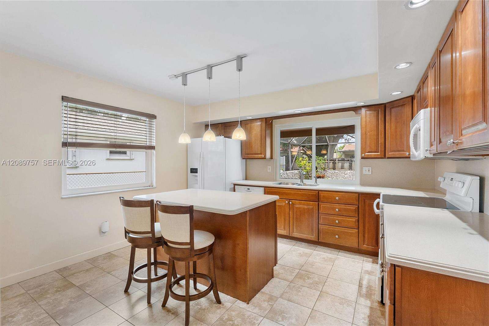 4801 36th Ct, Hollywood, FL 33021 - For Sale photo 10