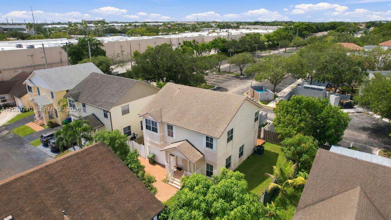 10251 3rd St, Pembroke Pines, FL 33026 - For Sale photo 35