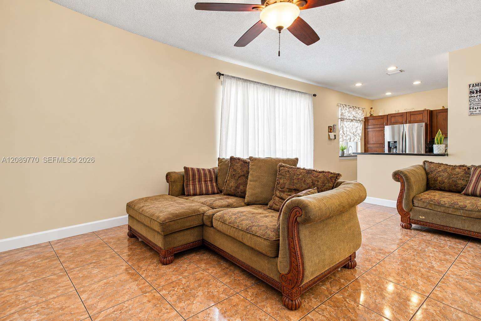 10251 3rd St, Pembroke Pines, FL 33026 - For Sale photo 10