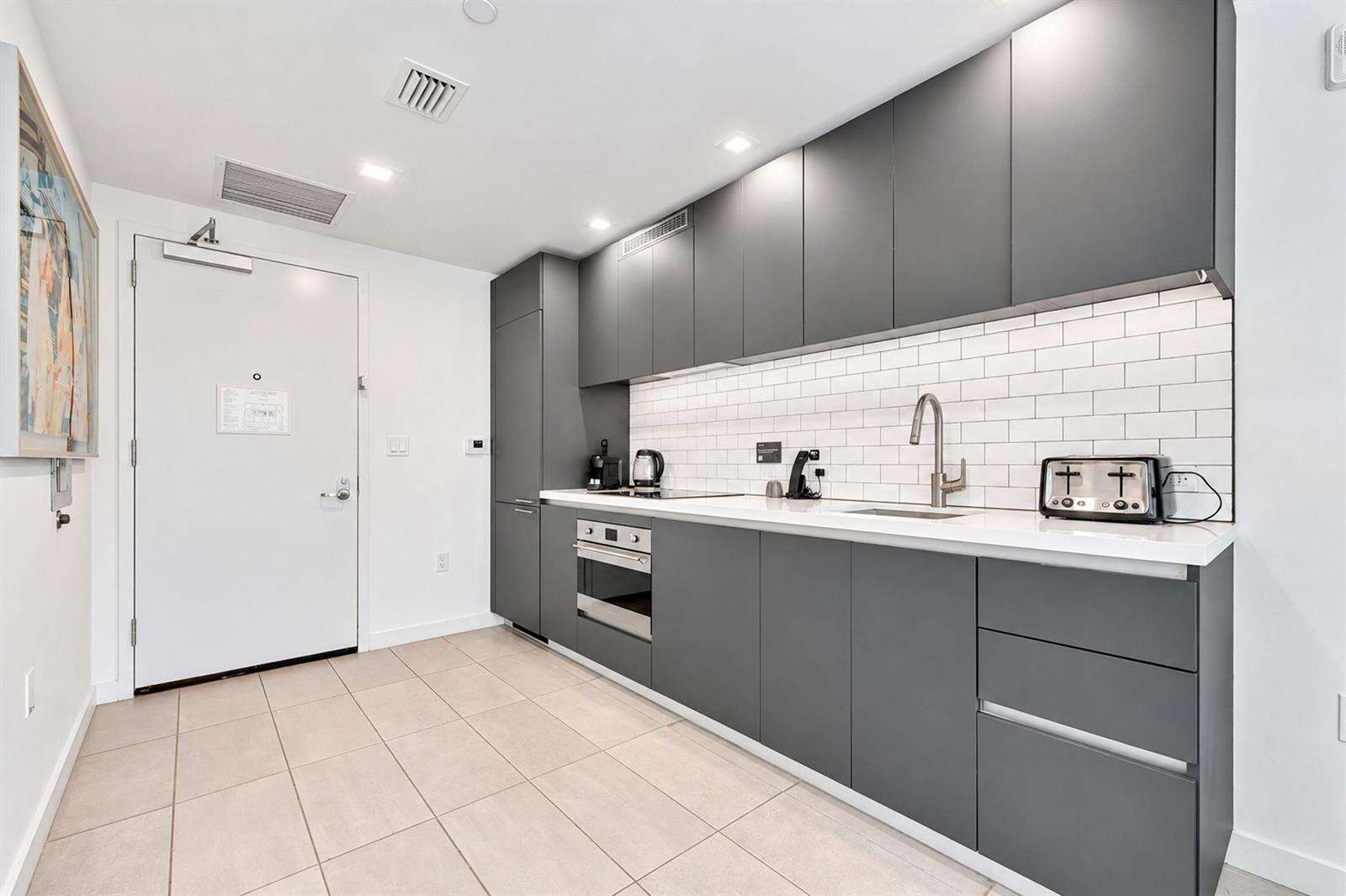 227 2nd, Miami, FL 33132 - For Sale photo 11
