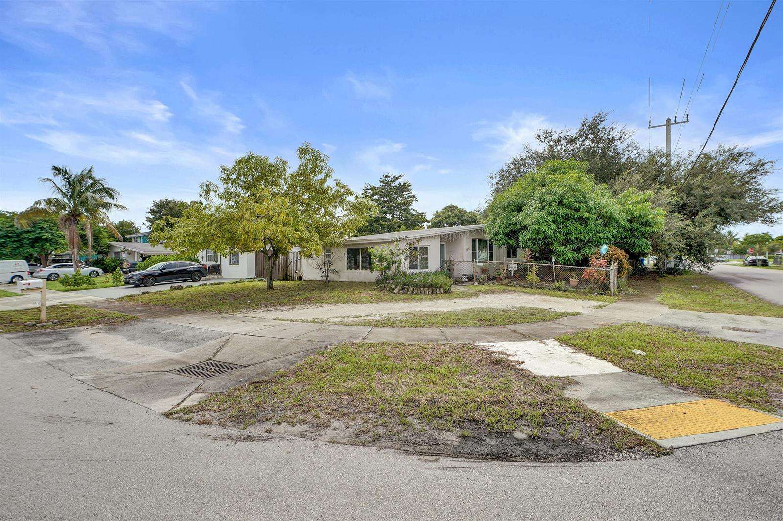 3630 40th, West Park, FL 33023 - For Sale photo 1