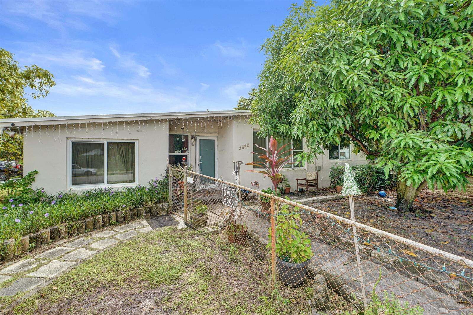 3630 40th, West Park, FL 33023 - For Sale photo 2