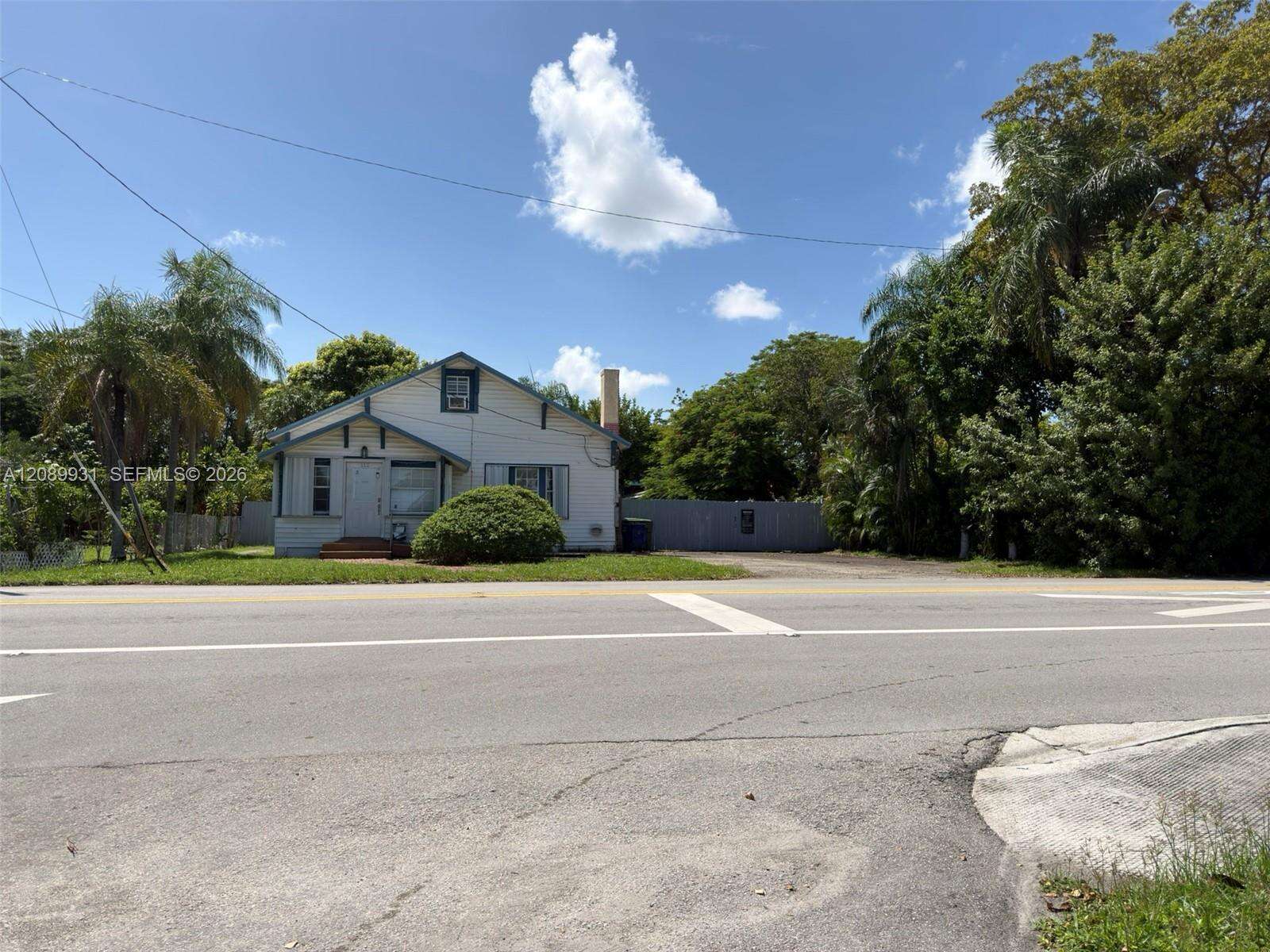 112 3rd St, Hallandale Beach, FL 33009 - For Sale photo 4