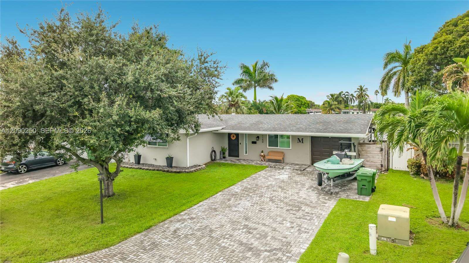 1150 86th Ter, Pembroke Pines, FL 33024 - For Sale photo 11