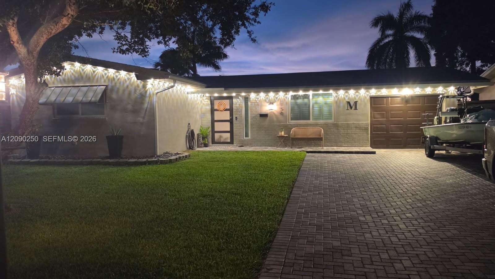 1150 86th Ter, Pembroke Pines, FL 33024 - For Sale photo 5
