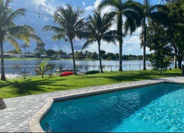 1150 86th Ter, Pembroke Pines, FL 33024 - For Sale photo 41
